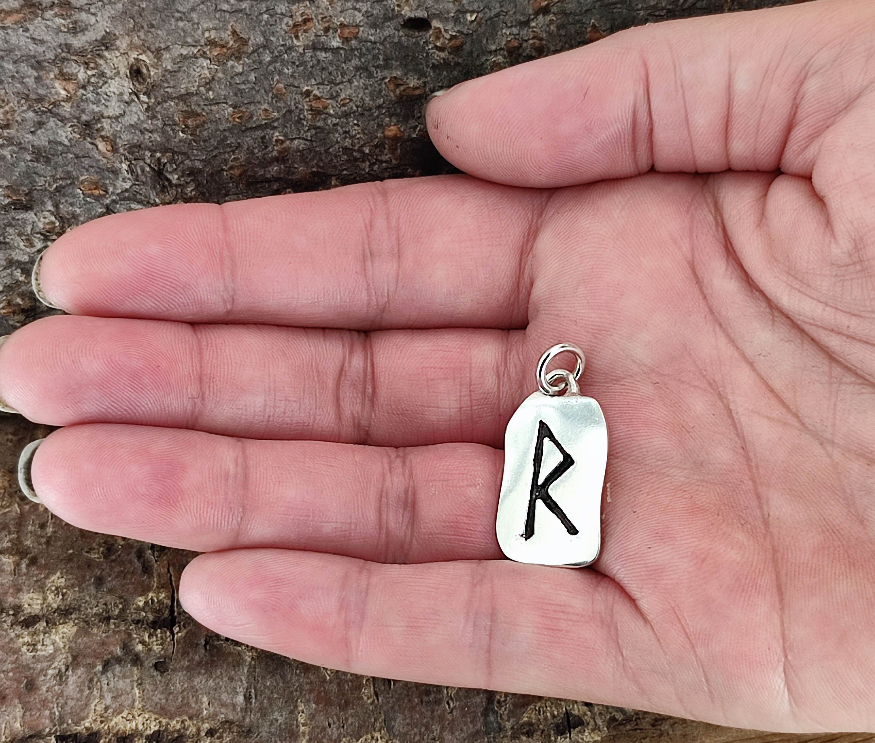 Rune of 925 R Silber Raido Leather Kettenanhänger Kiss Buchstabe Sterling