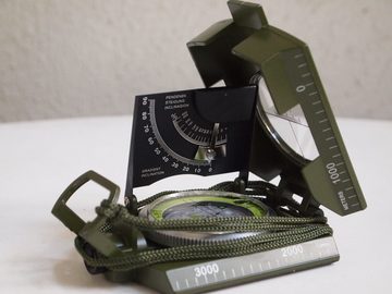 Levenhuk Peilkompass Militär Marsch - Army AC20 Kompass für Outdoor, Camping, Airsoft