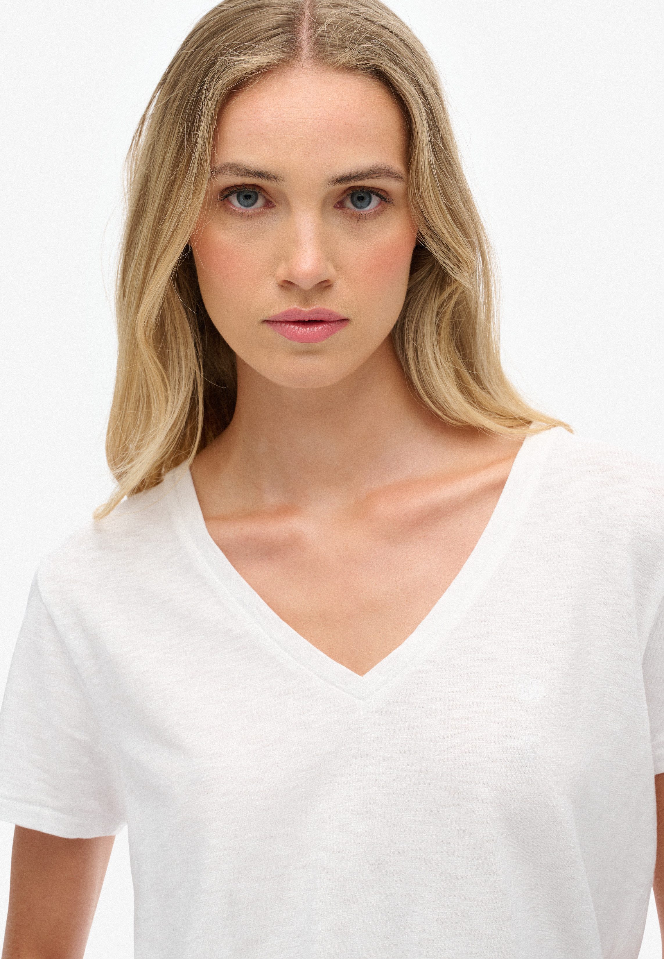 Superdry T-Shirt STUDIOS SLUB EMB VEE TEE Baumwollmischung, relaxed fit