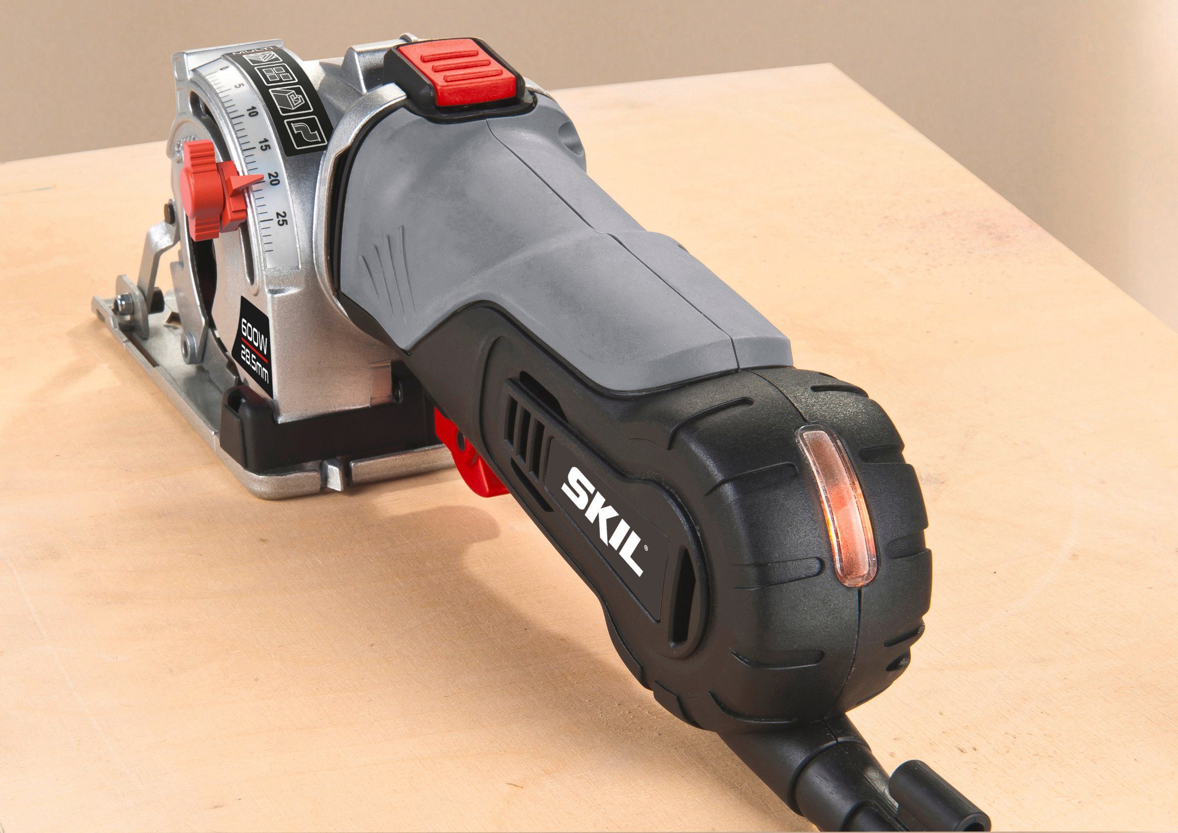 SKIL Handkreissäge Skil Mini-Handkreissäge 5330 AA 600W 28,5mm mit Sägeblatt