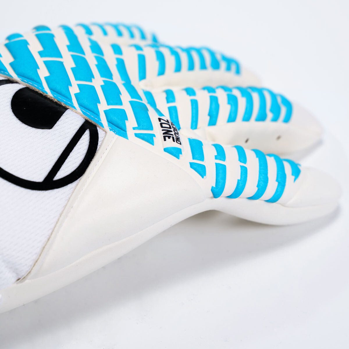 uhlsport Torwarthandschuhe Torwarthandschuhe FM Cybertec Supersoft HN (Paar, 1-St., mit Verschluss)