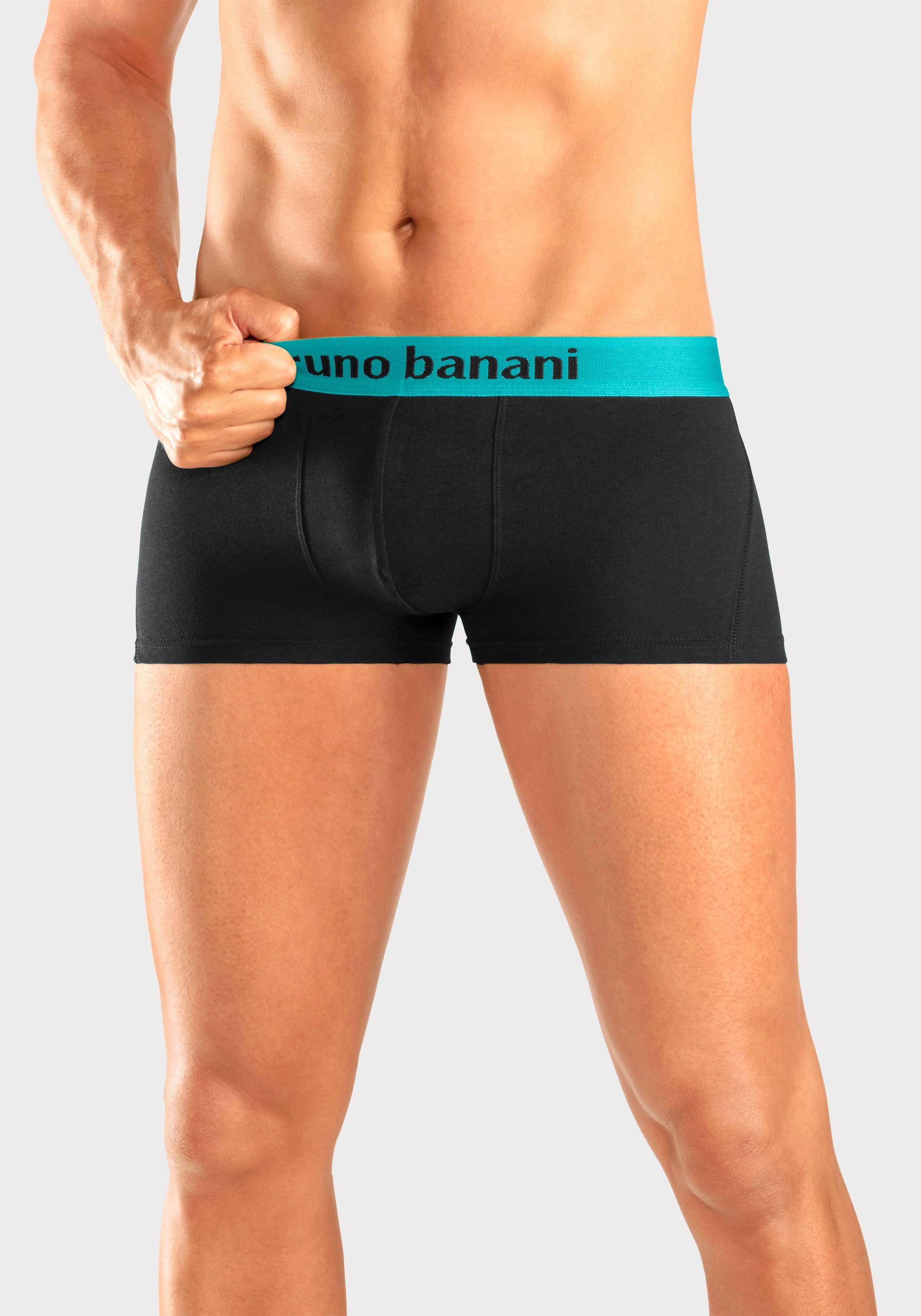 Bruno Banani Hipster (Packung, 4-St) knapp sitzende Boxershorts mit Logo Webbund aus Baumwollmischung