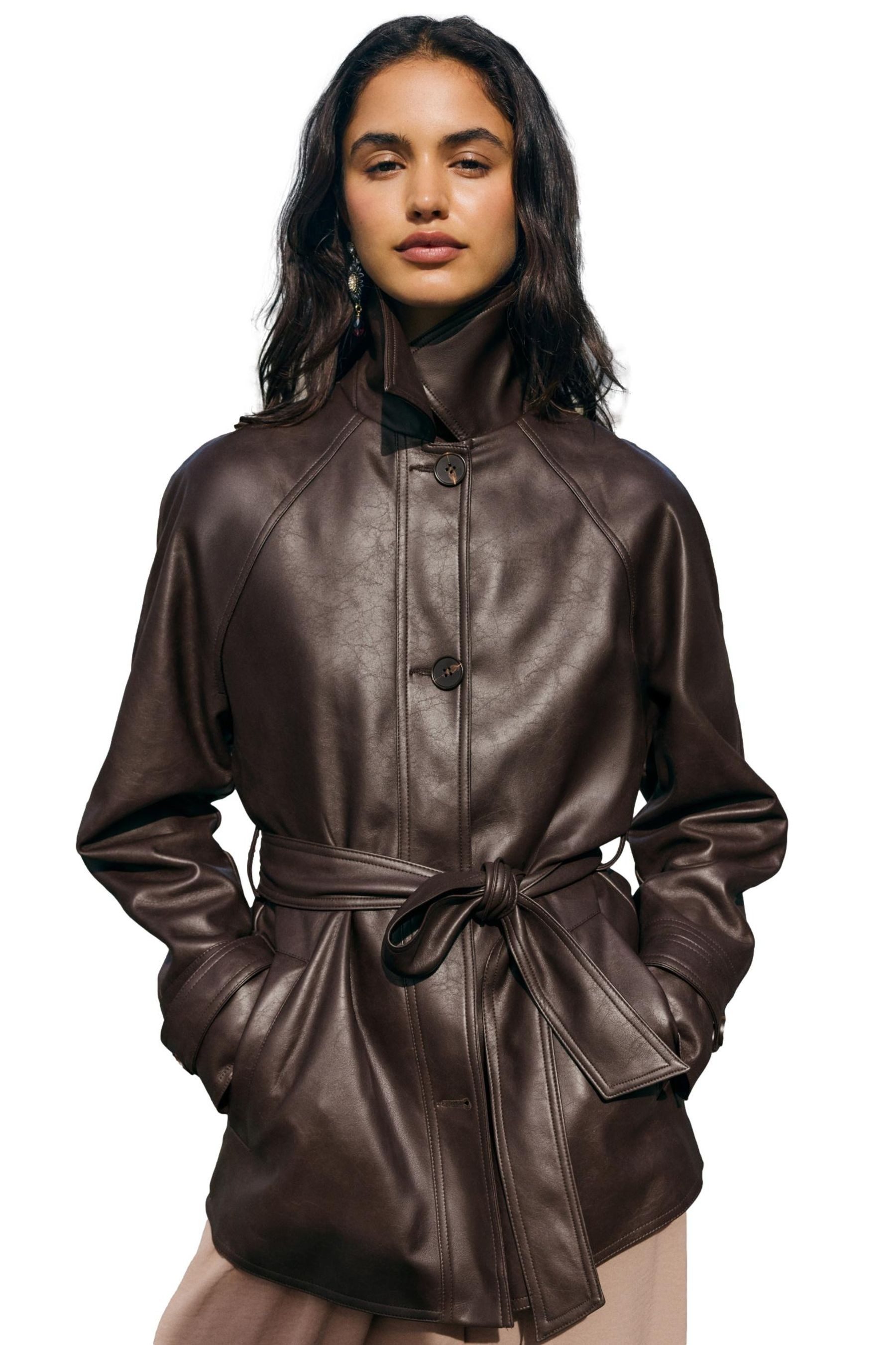 Friends Like These Lederjacke Friends Like These Kunstlederjacke mit Gürtel (1-St)