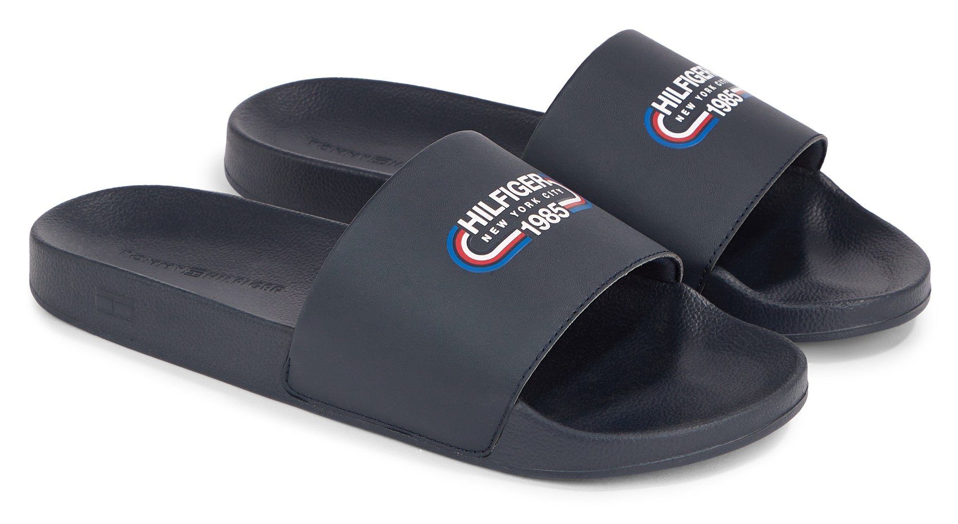 Tommy Hilfiger RWB HILFIGER OLY POOL SLIDE Pantolette, Sommerschuh, Schlappen, Poolslides, mit Logoschriftzug am Blatt