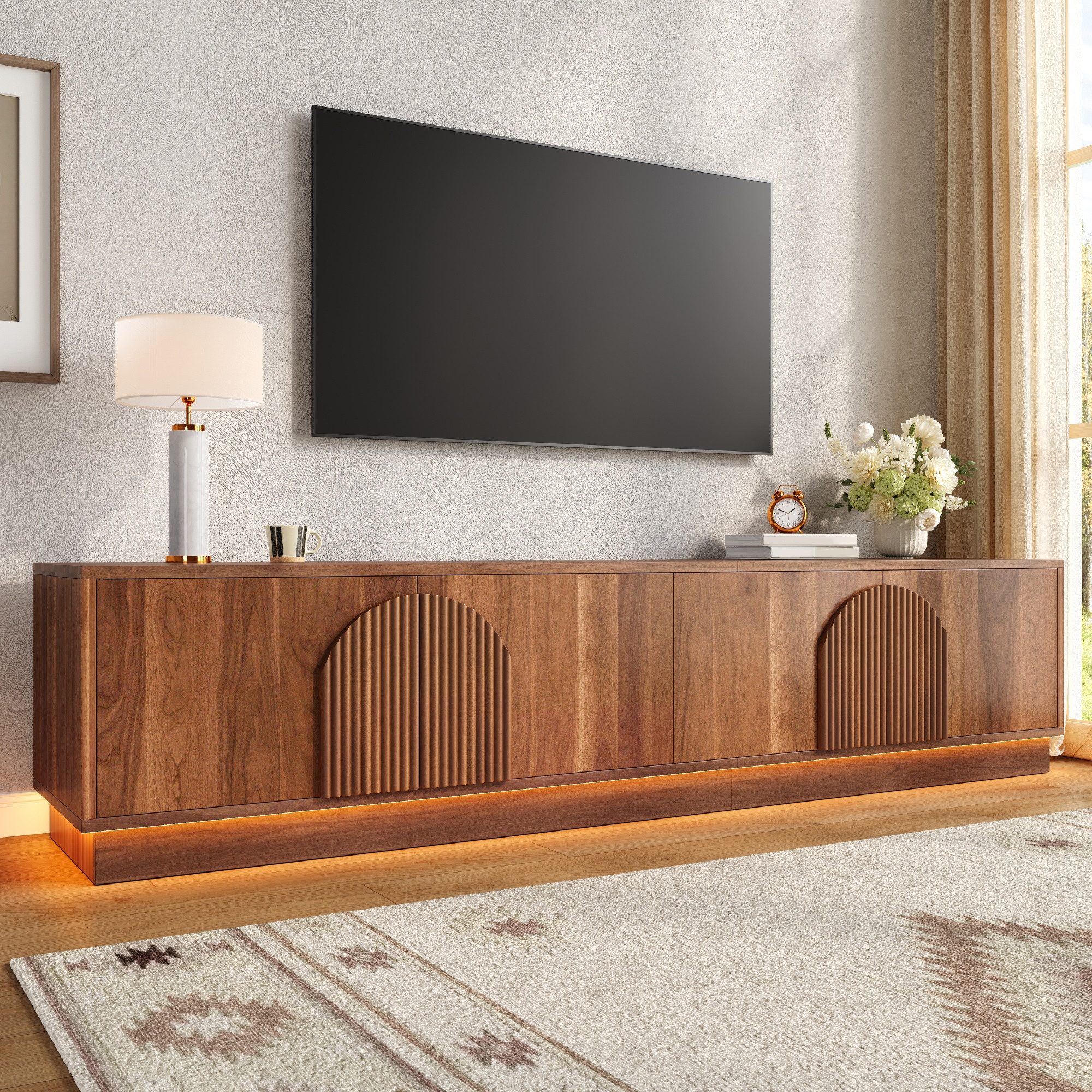 Merax Lowboard mit LED-Bodenbeleuchtung & bogenförmigen Rillenfronten (180 x 40 x 44,5 cm (L x B x H), 1 St., Fernsehtisch), TV-Schrank mit 4 Push-to-Open Türen, Kabelmanagement & Stauraum