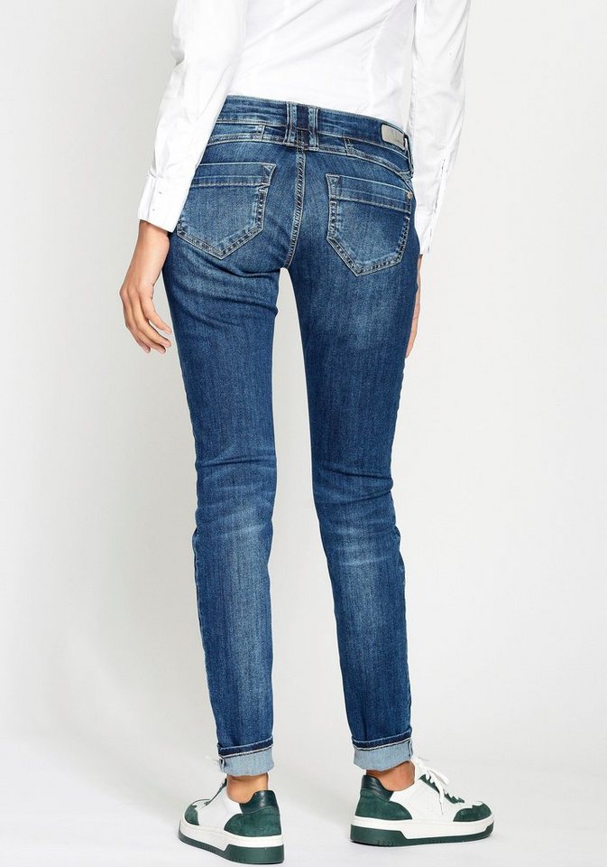 GANG Skinny-fit-Jeans 94Nena in authenischer Used-Waschung, Mit gekreuzten  Gürtelschlaufen links vorne