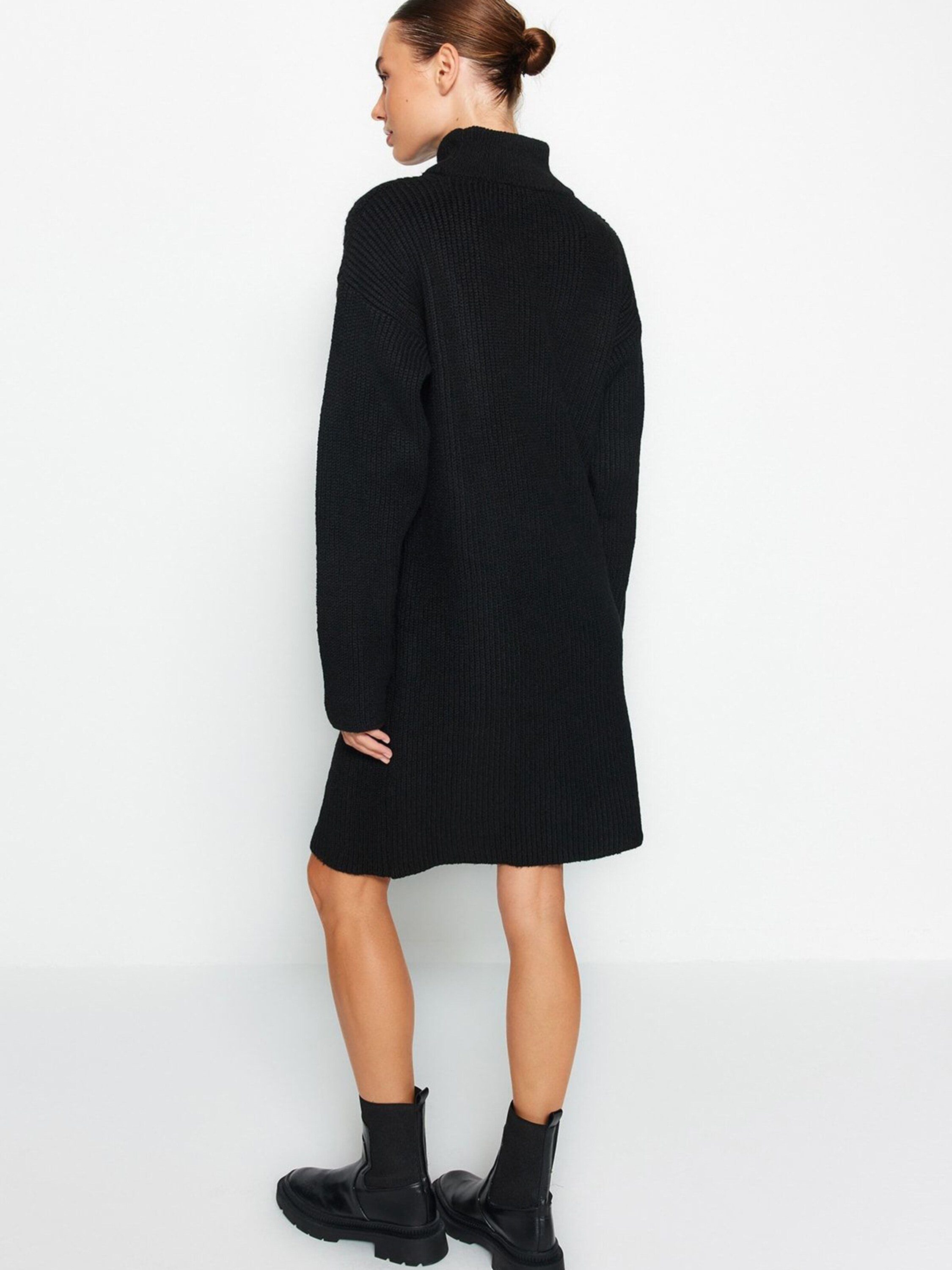 Trendyol Midikleid (1-tlg) Lochmuster günstig online kaufen