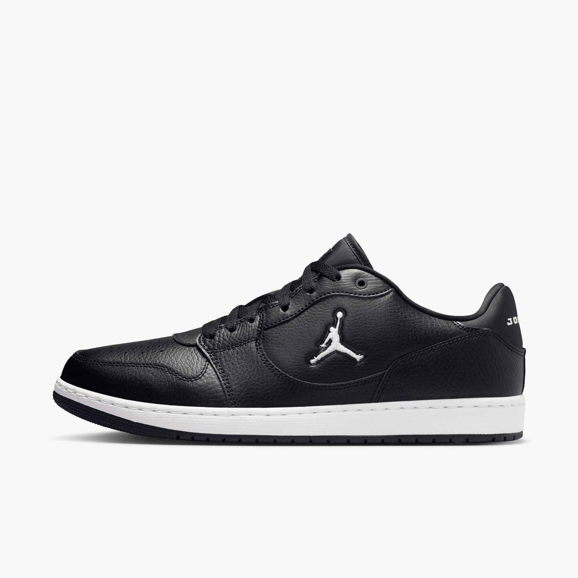 Jordan Jordan Court Connect Low Sneaker inspiriert vom Look des Air Jordan 1