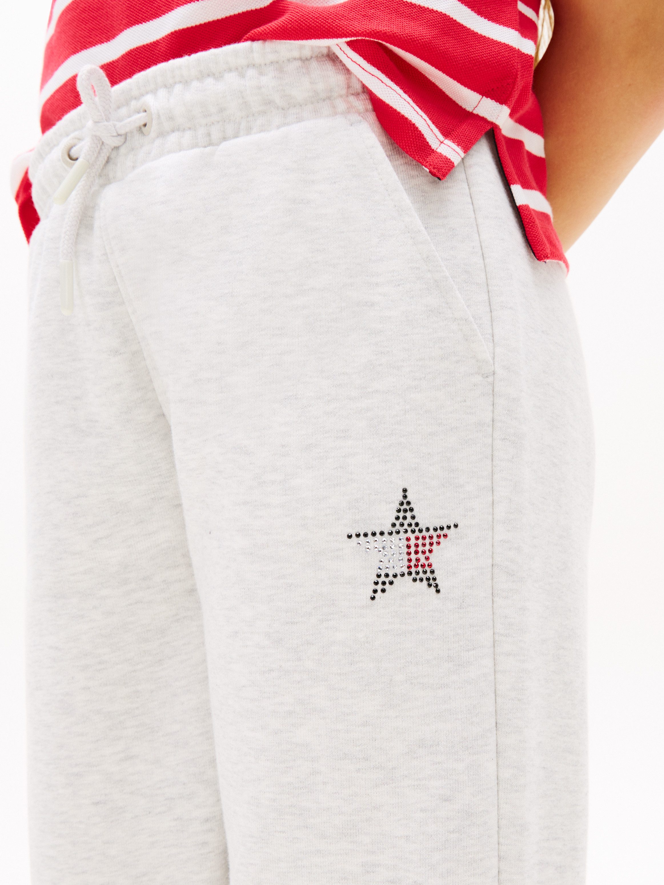 Tommy Hilfiger Jogginghose STAR SWEATPANT Kinder bis 16 Jahre, mit Strass-Label, loose fit