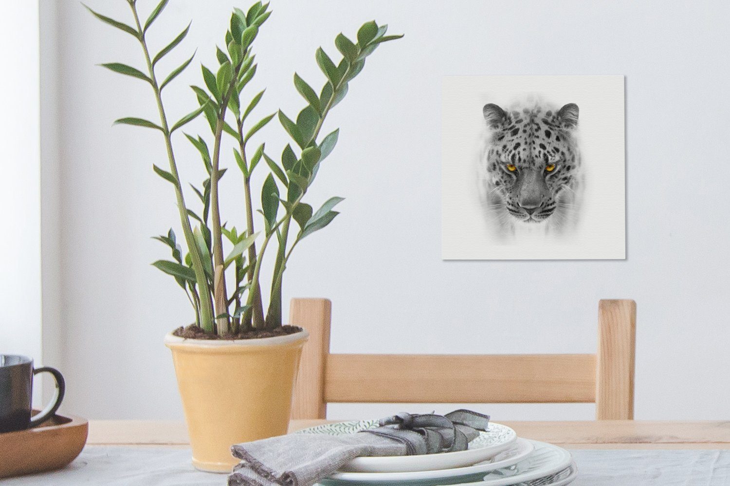 OneMillionCanvasses® Leinwandbild Leopard Wohnzimmer Bilder Weiß für Leinwand St), - - - Schwarz Schlafzimmer Tiere, (1