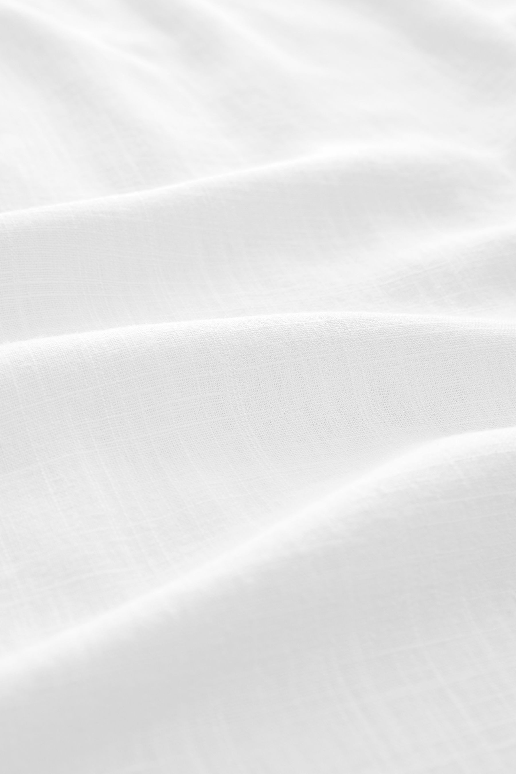 Next Minikleid Minikleid mit V-Ausschnitt und Rüschenärmeln (1-tlg)