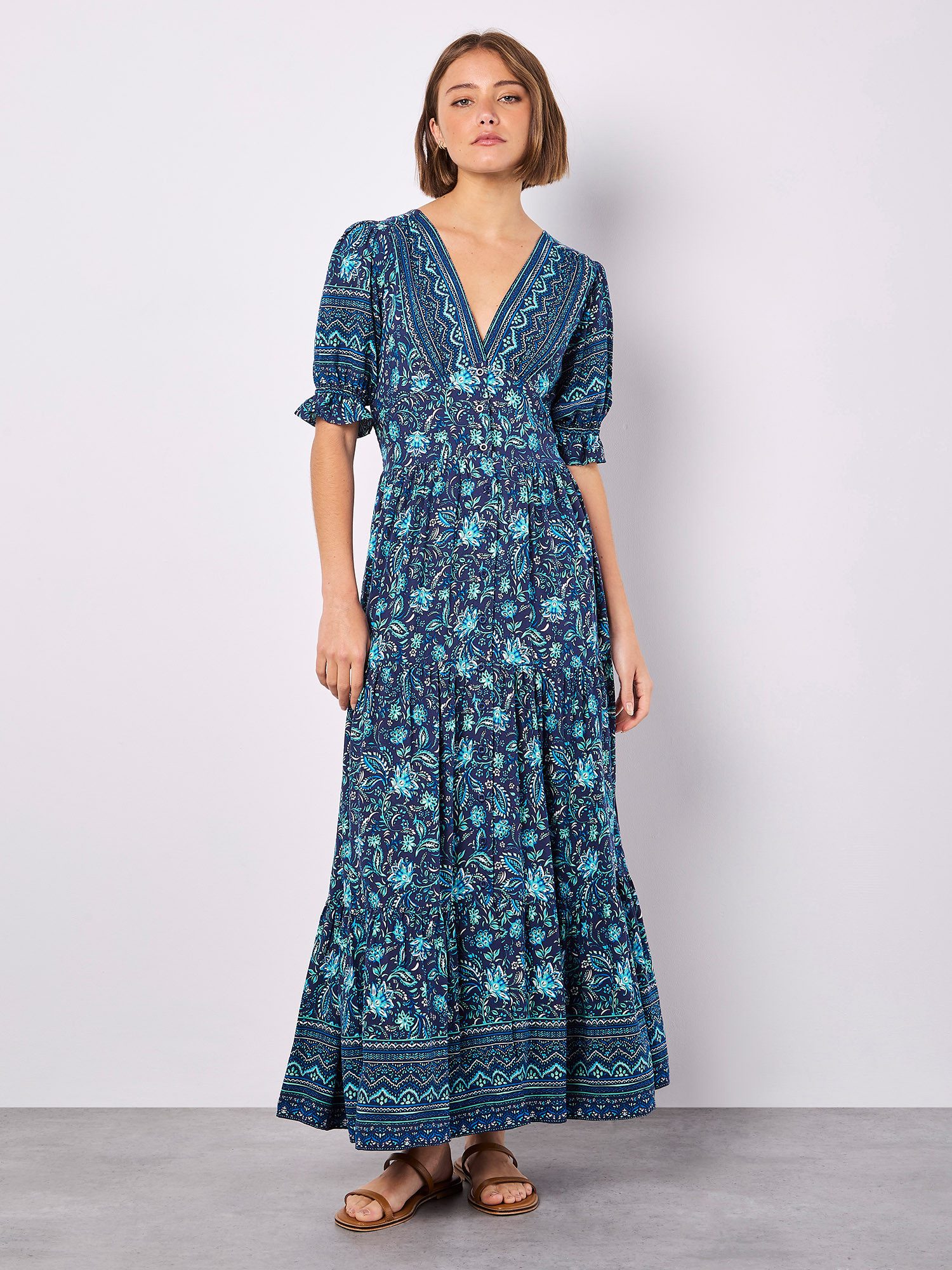 Apricot Maxikleid Sarasa Maxikleid mit Blumenmuster