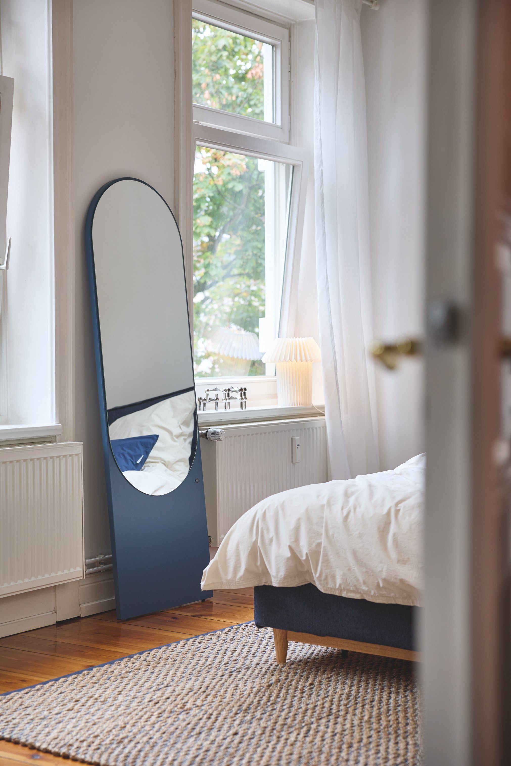 besonderer MIRROR TOM hochwertig - farbiges Wandlehnender schönen Form lackiert, in COLOR vielen in HOME & Highlight TAILOR Spiegel navyblue_086 Standspiegel Farben -