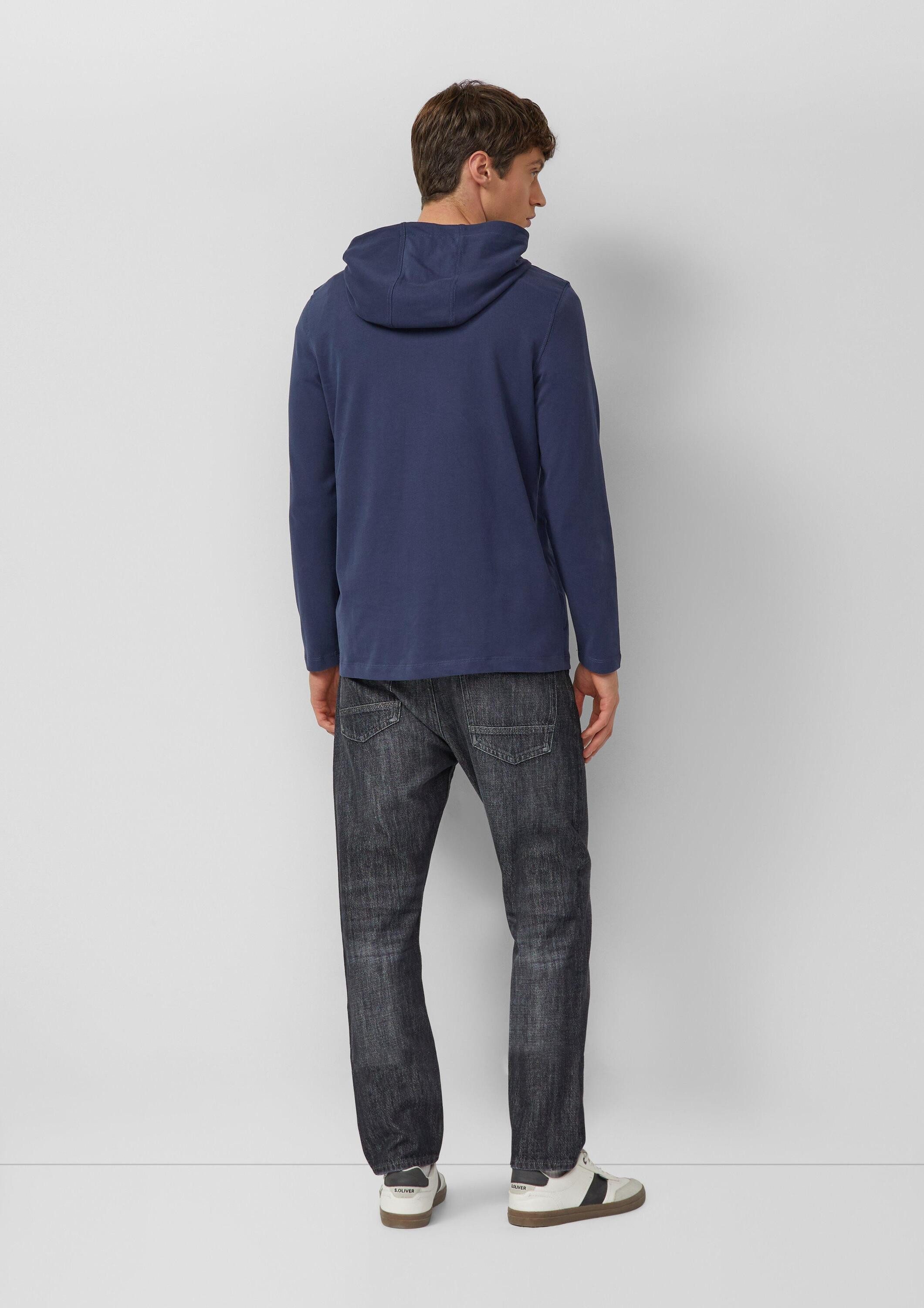 s.Oliver Langarmshirt T-Shirt Kapuzen-Longsleeve aus Heavy Jersey mit Logo-Detail
