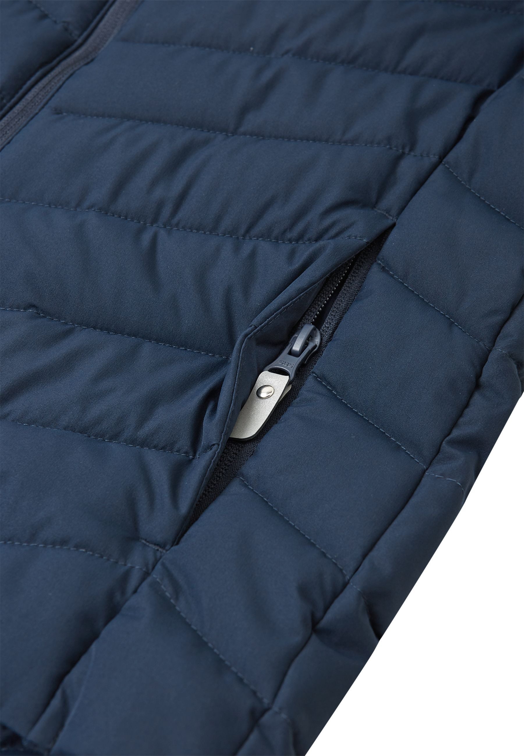 reima Allwetterjacke UUMAJA Steppjacke (1-St) wasserdicht, atmungsaktiv und winddicht
