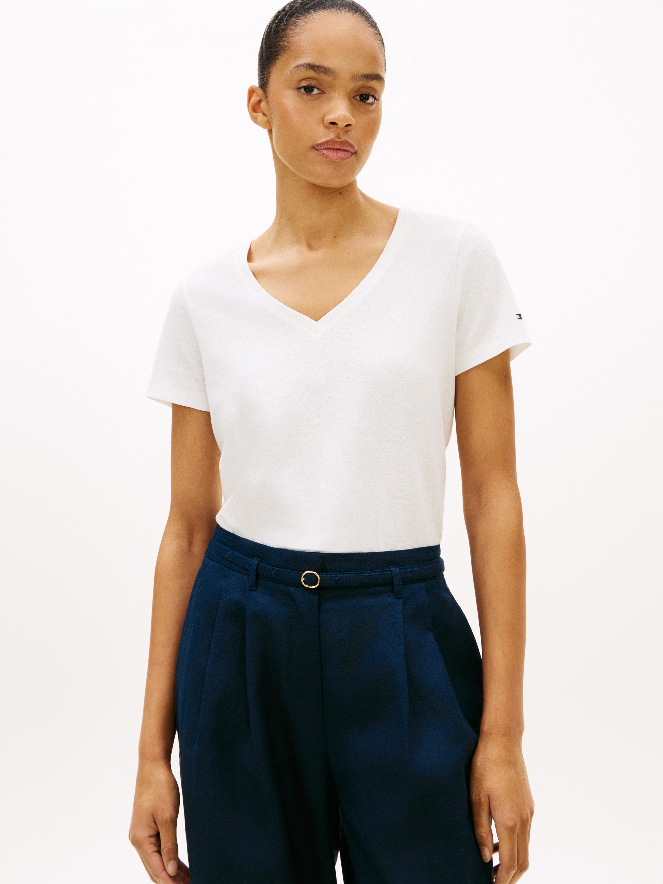 Tommy Hilfiger Kurzarmshirt CO LINEN V-NECK SHORT SLEEVE TEE mit V-Ausschnitt, Regular Fit