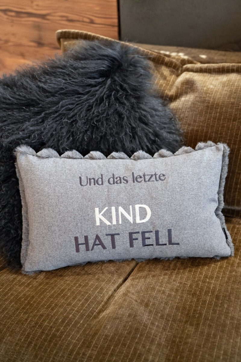 Steen Design Hundeleinen-Führungsstange Kissenhülle - DAS LETZTE KIND HAT FELL - grau
