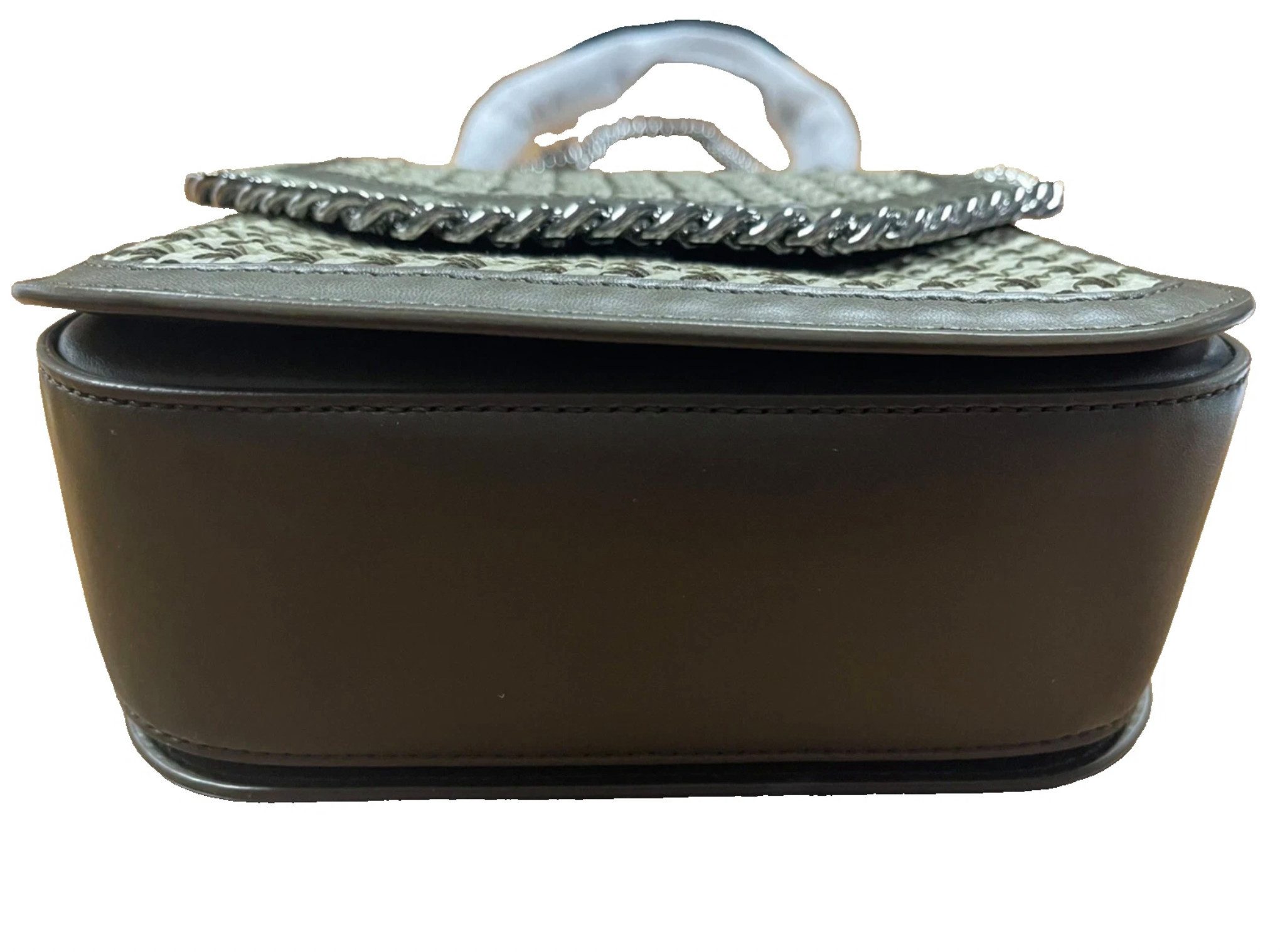 Stella McCartney Schultertasche Falabella Box Medium Tasche Geflochtenes Design, Signatur-Falabella-Kette mit diamantgeschliffener Optik