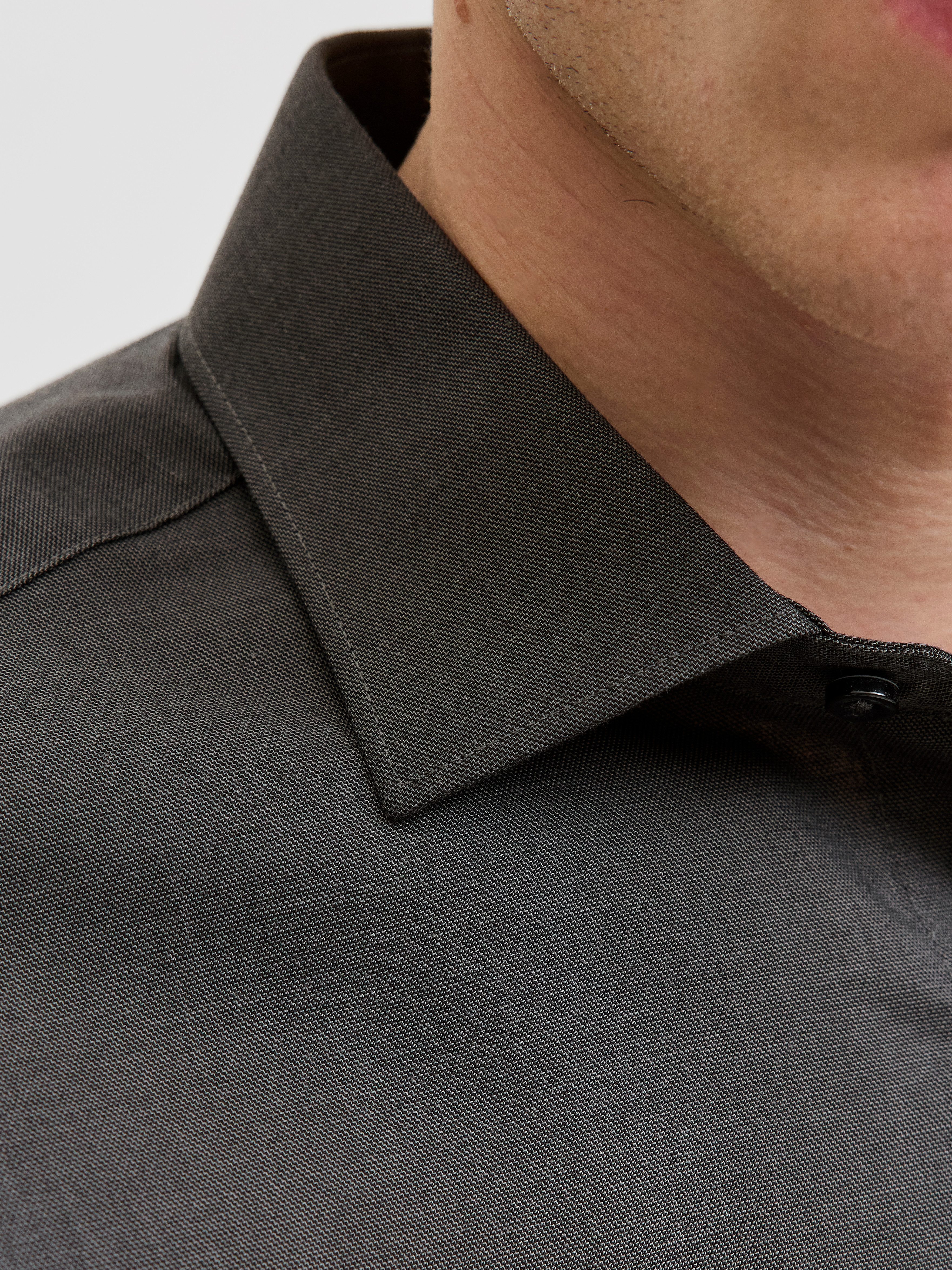 Jack & Jones Langarmhemd JPRBLAPARKER Slim Fit Hemd, atmungsaktiv, ideal für den Alltag Baumwolle, slim fit