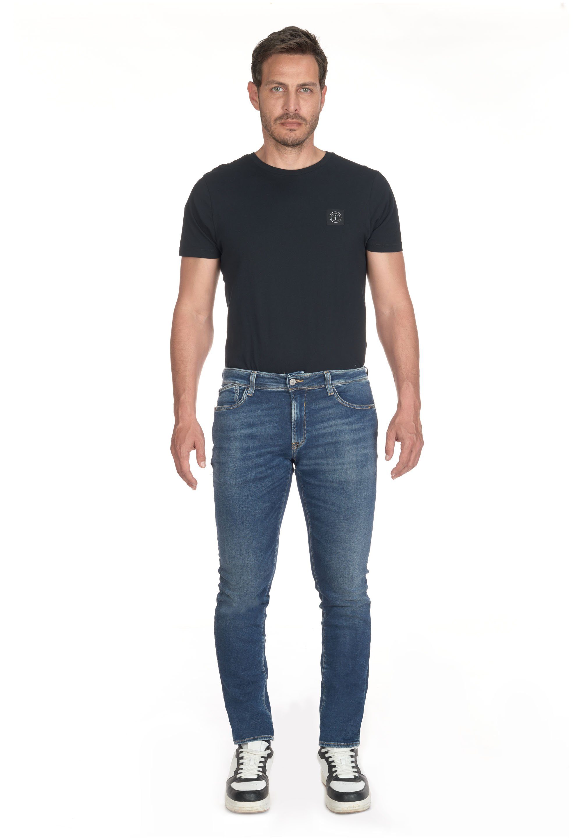 Des Le Temps Slim in Cerises 700/11JO tollem Fit-Schnitt Slim-fit-Jeans
