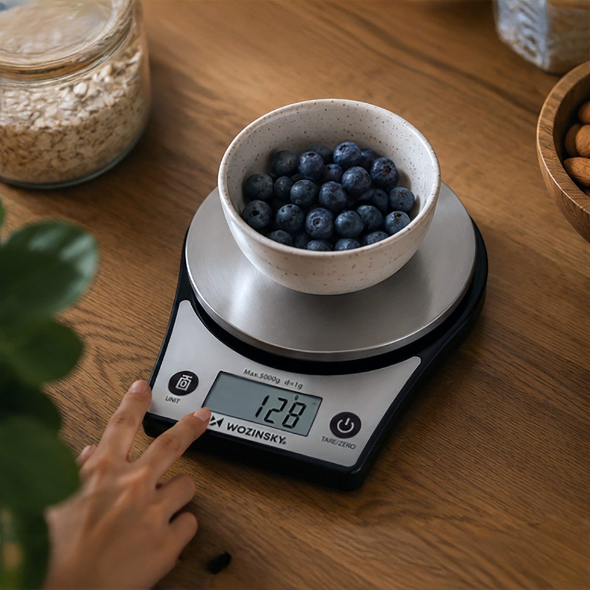 Wozinsky Küchenwaage WAK-651, (2 AAA-Batterien, 1 Küchenwaage), 5 kg Tragkraft, 1-g-Schritte, Tara und Edelstahl-Wiegefläche