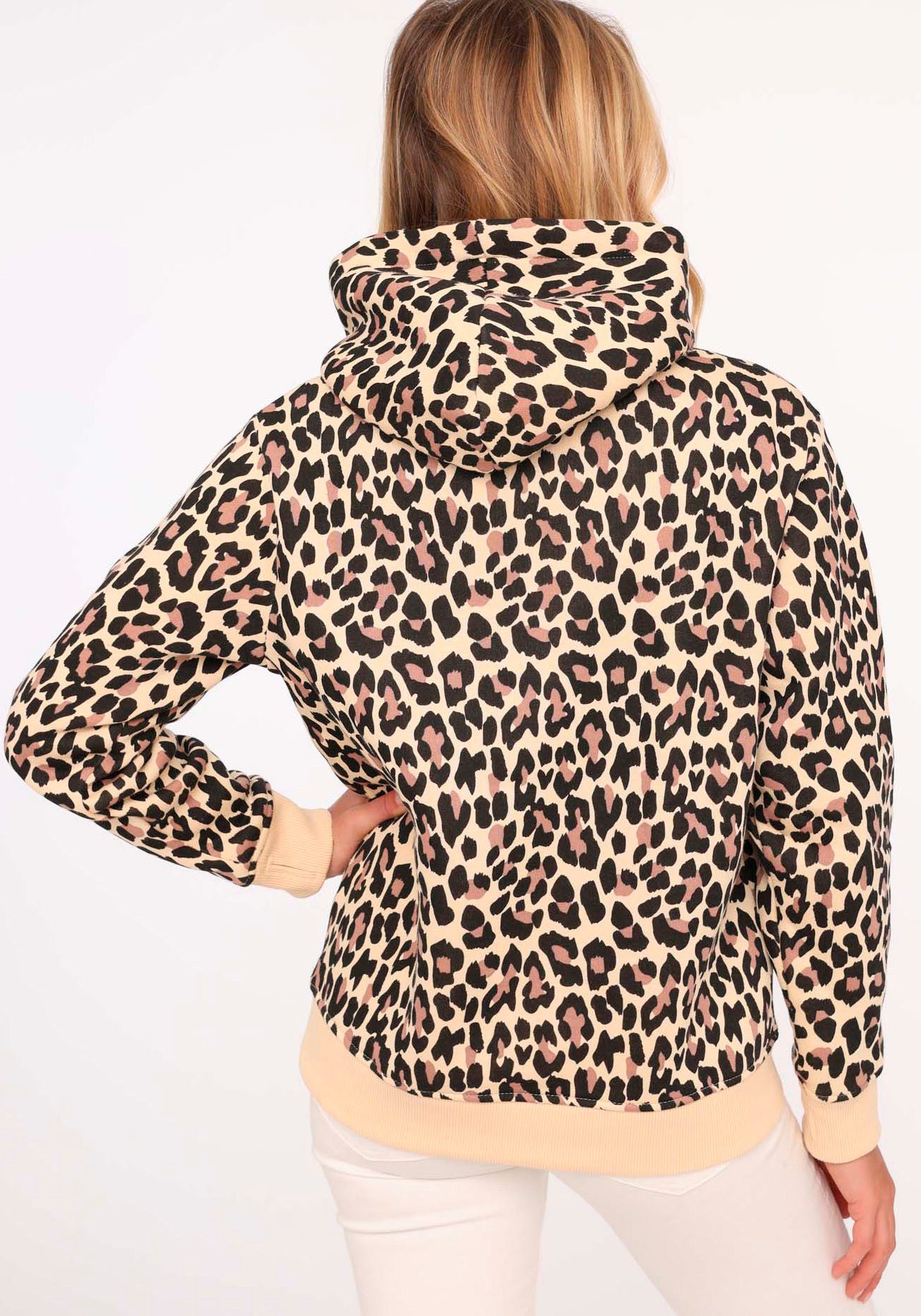 Zwillingsherz Hoodie "Classic Leo AOP" Leo Allover mit Kängurutaschen günstig online kaufen