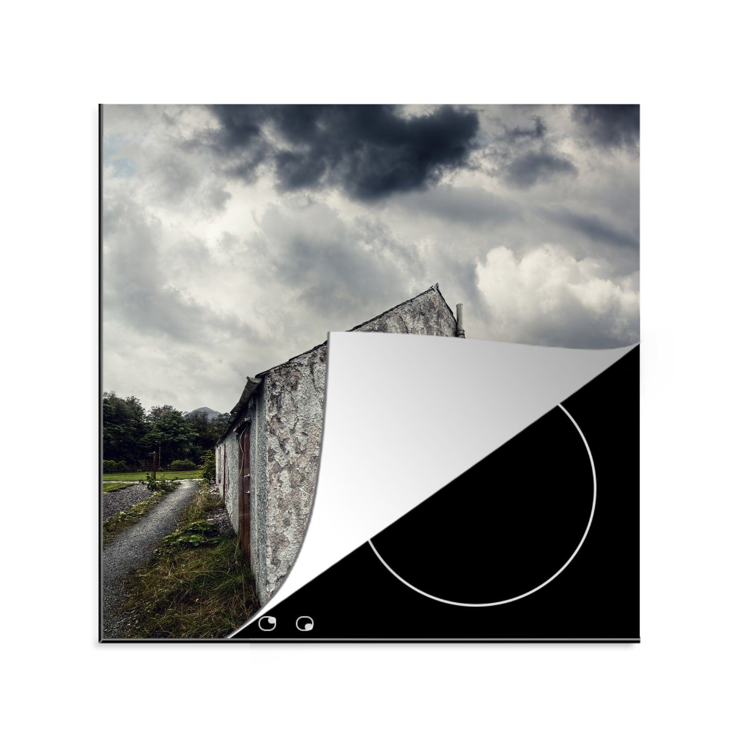 MuchoWow Herdblende-/Abdeckplatte Verlassenes Gebäude mit Gewittersturm, Vinyl, (1 tlg), 78x78 cm, Ceranfeldabdeckung, Arbeitsplatte für küche