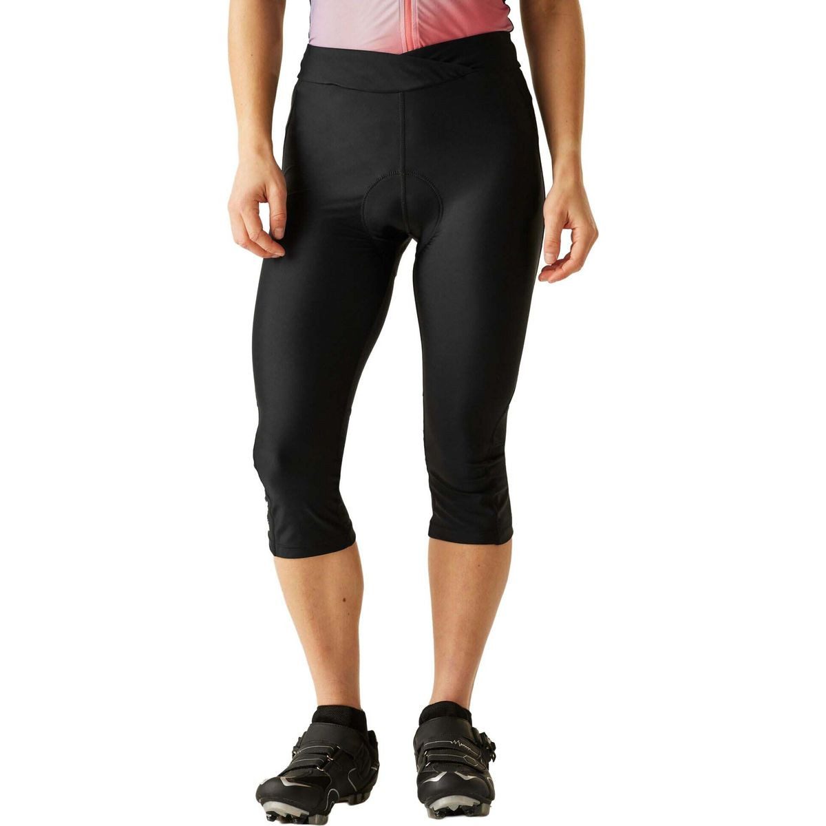 Dare2b Fahrradhose Worldly Capri Women Leichte Capri-Fahrradleggings mit 3D-Stretch Gel-Pad und