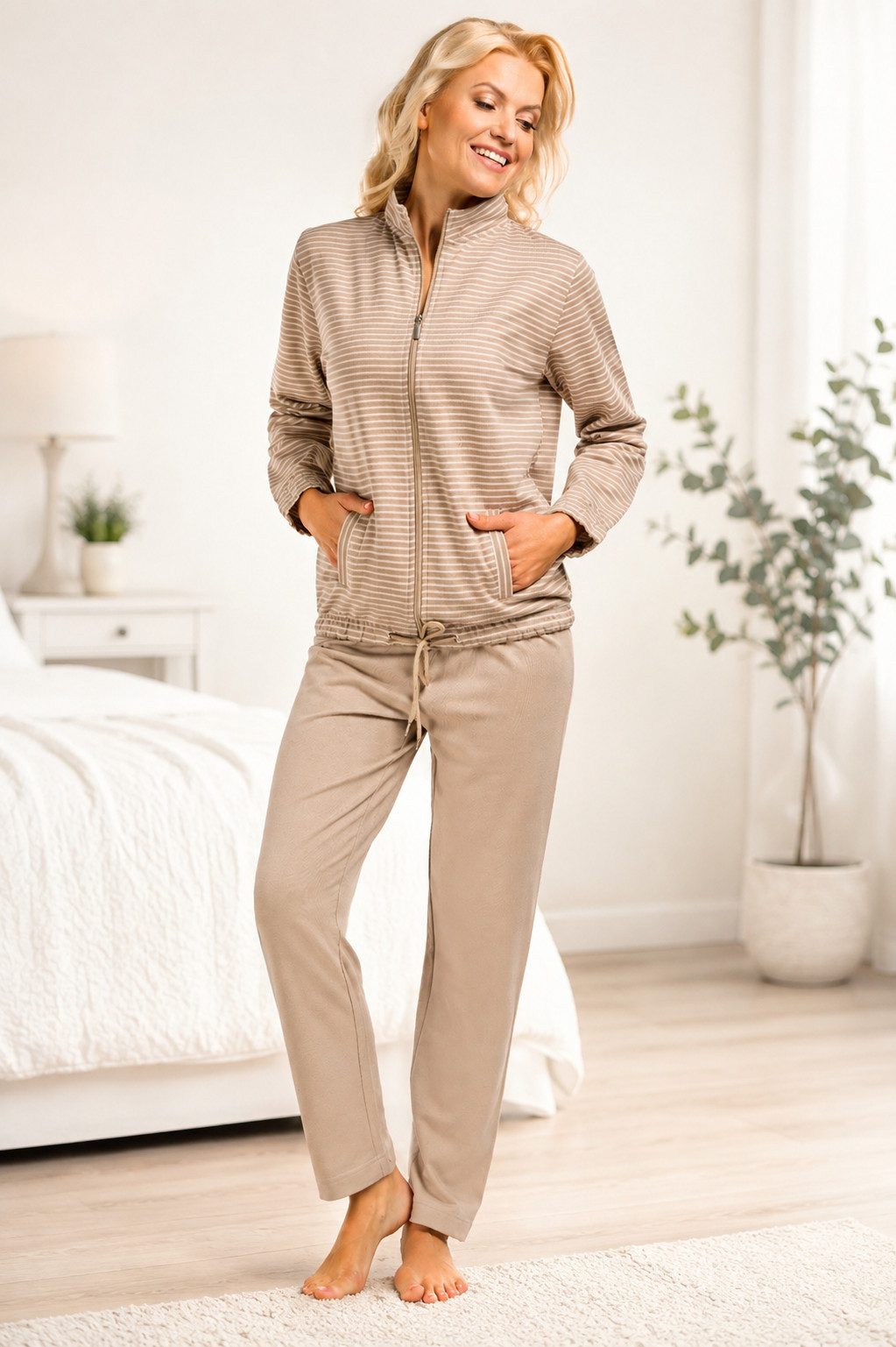 Consult-Tex Hausanzug Damen Hauanzug Homewear Set (Set, 1 Stück)
