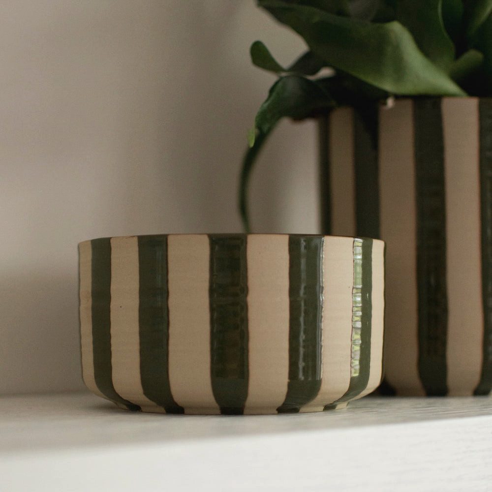 dbkd Dekoobjekt Schale Line - stripe grün