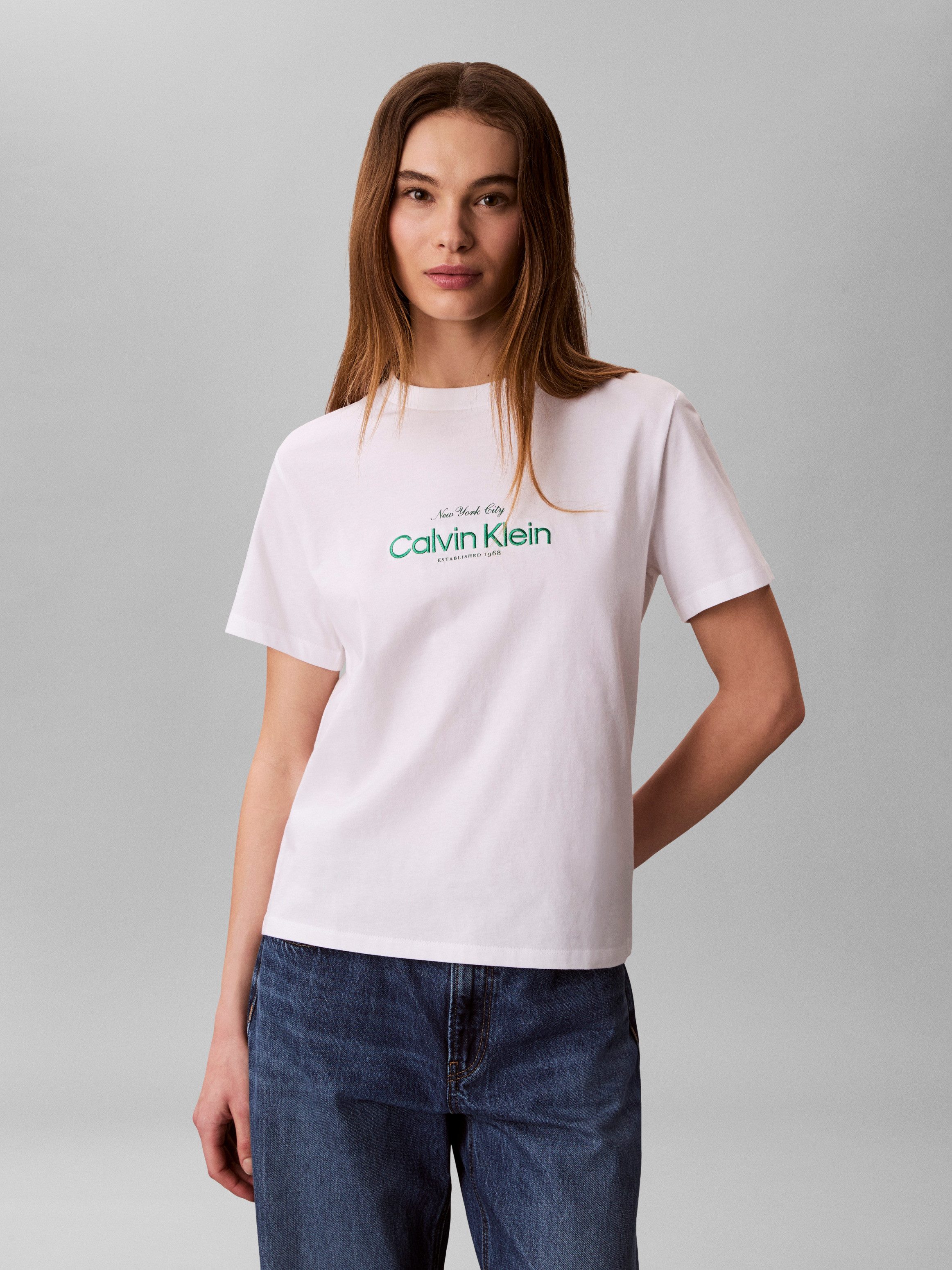 Calvin Klein Jeans T-Shirt Regular fit, mit Logoschriftzug