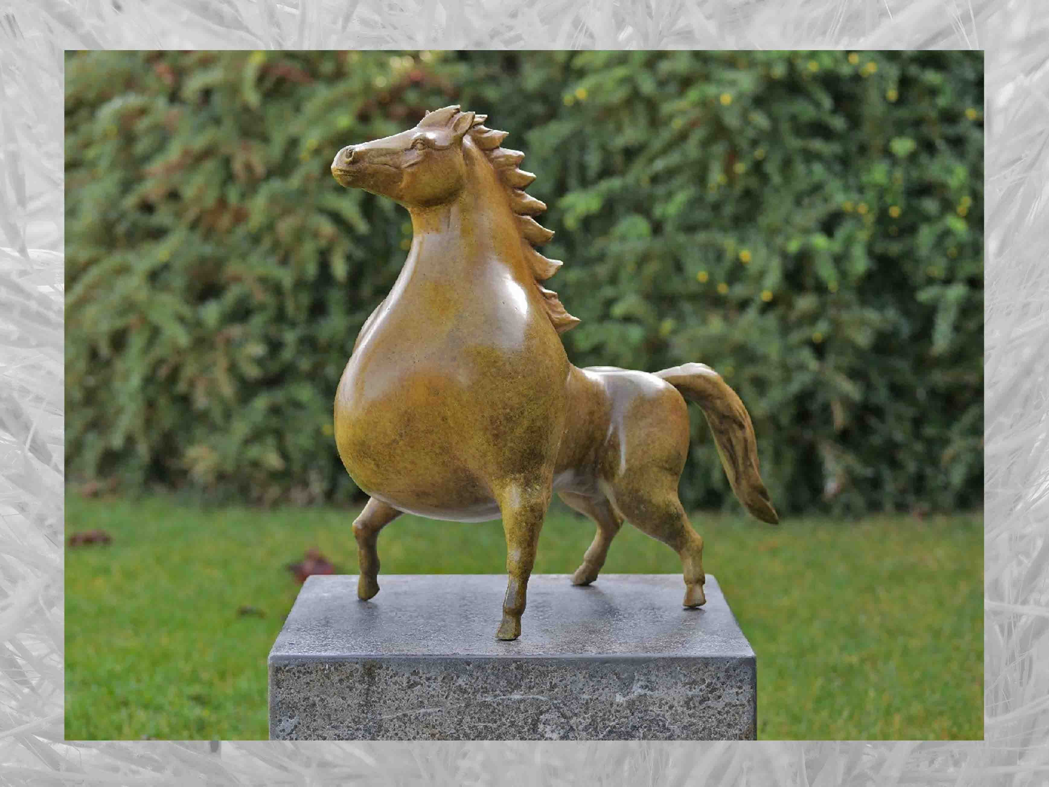 Bronze grüne Gartenfigur heiße Patina, IDYL IDYL Bronze-Skulptur Pferd