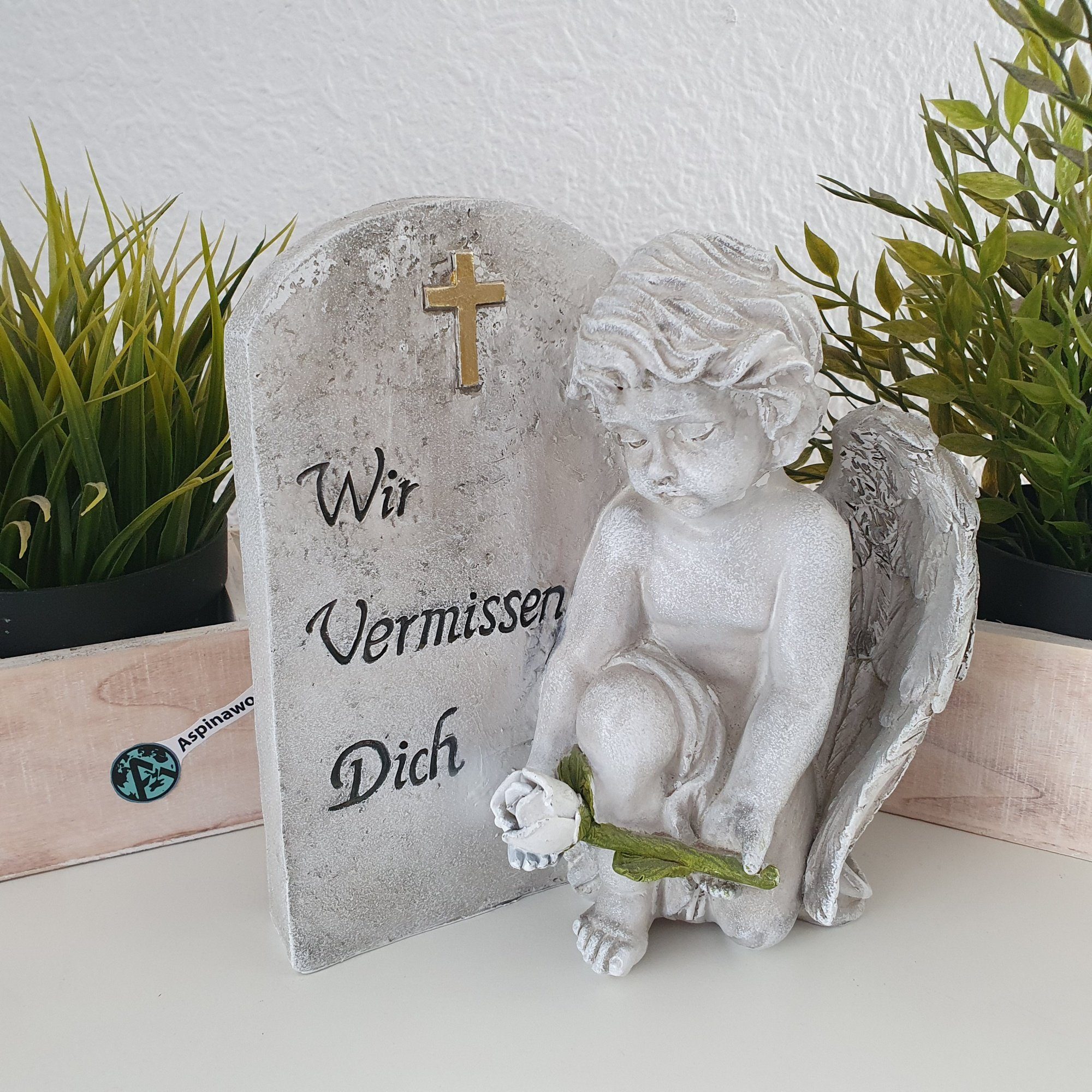 Aspinaworld Engelfigur Engel Figur sitzt neben Spruchstein 20 cm