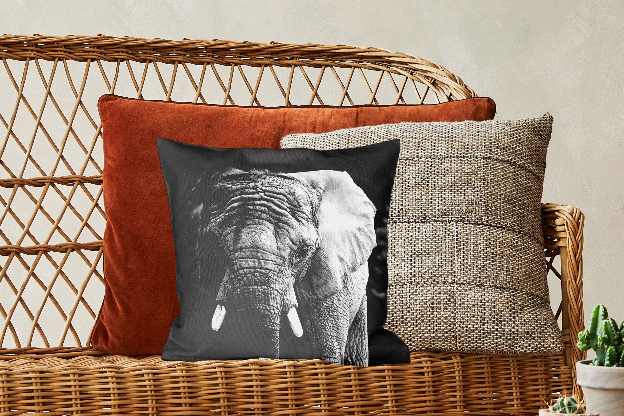 Deko, - - Schlafzimmer, Dekokissen - Füllung für MuchoWow Afrika Zierkissen Schwarz Sofakissen Elefant Weiß, mit Wohzimmer,