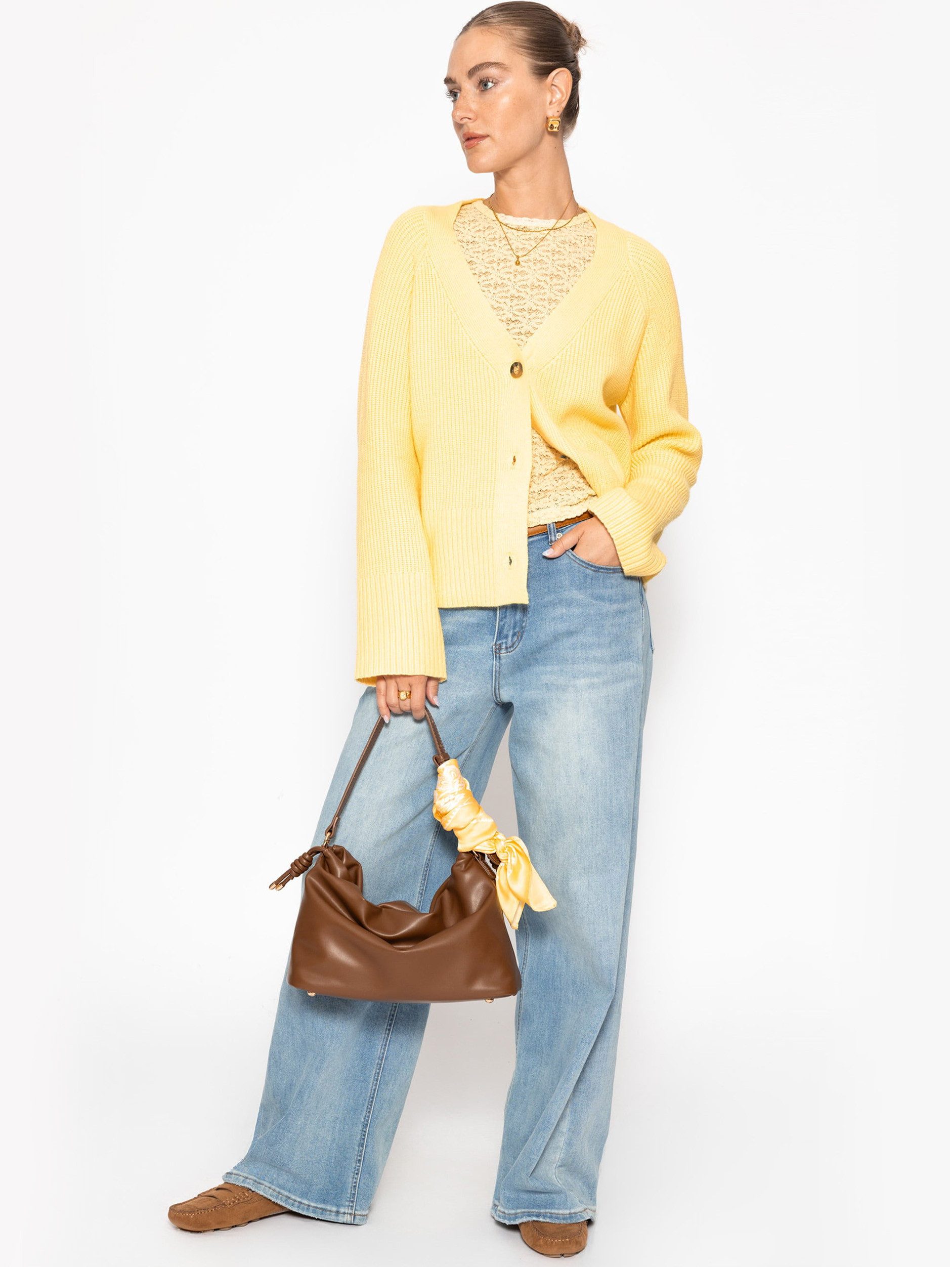 SASSYCLASSY Cardigan Gerippter Cardigan mit V-Ausschnitt für Damen Strickjacke mit markanter Knopfleiste und weiten Ärmeln