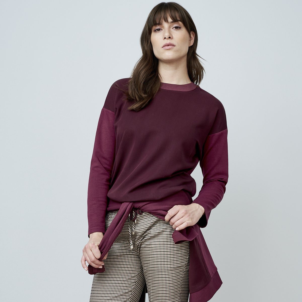 LIVING CRAFTS Sweatshirt LUISA Innovative Kombination unterschiedlicher Stoffe Barolo