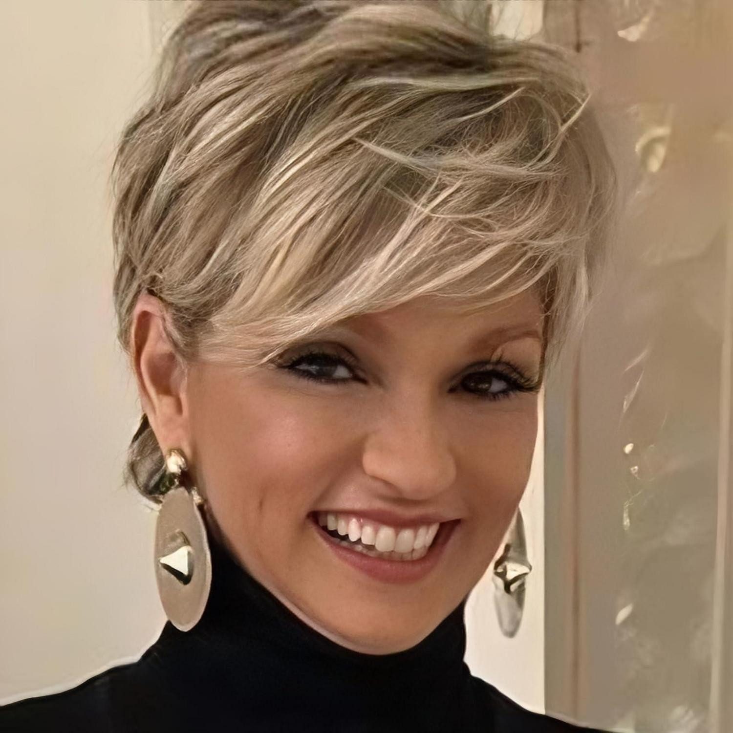 LuxusKollektion Kunsthaarperücke Perücke Pixie Kurzhaar Damen synthetisch blond braun Blonde
