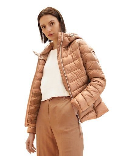 TAILOR mit seidig glänzendem Kapuze blush Look und Steppjacke TOM