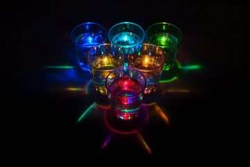 PRECORN Schnapsglas 12x LED Schnapsglas leuchtend 6cl Party Hochzeit Silvester Trinkspiele