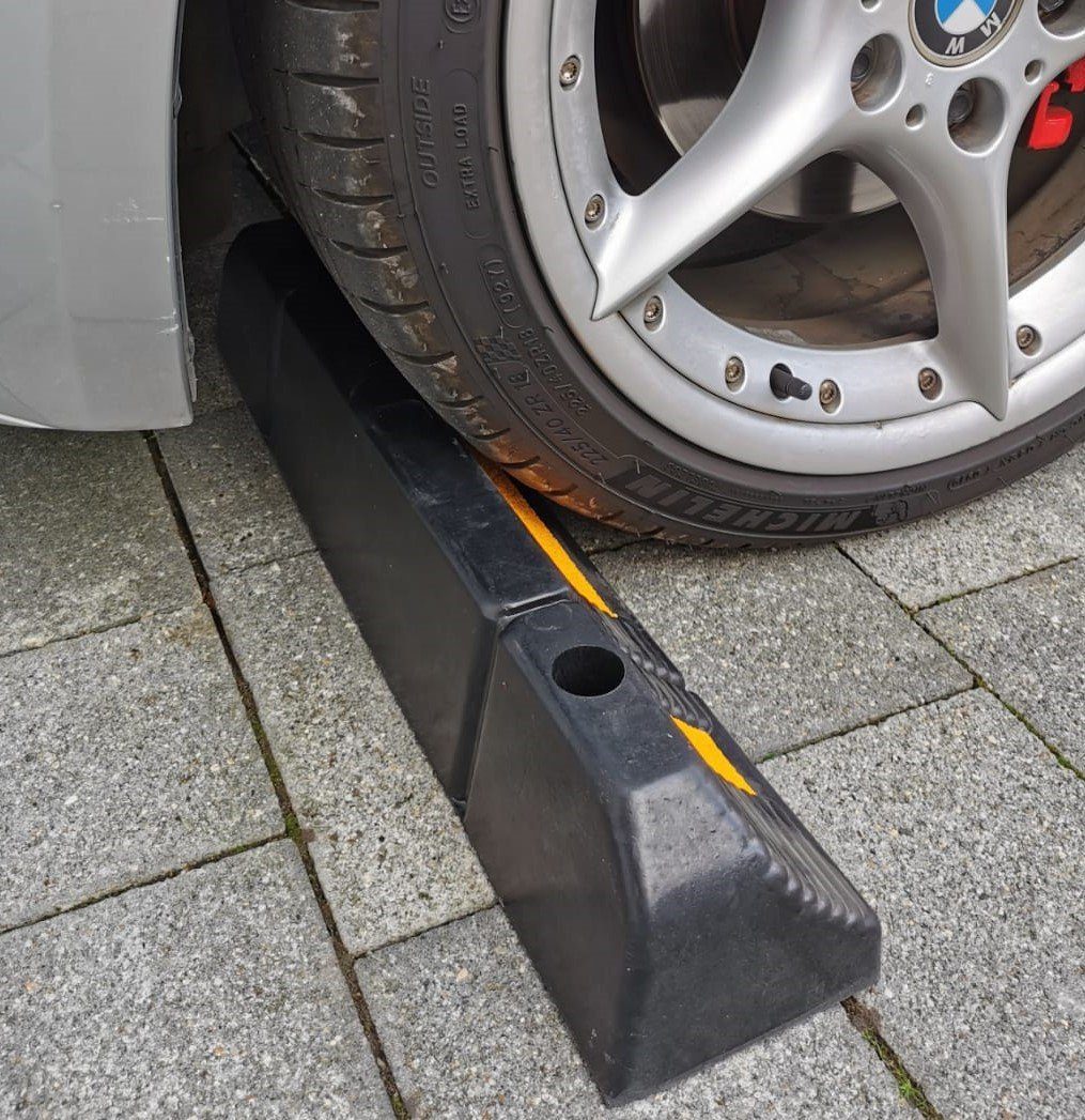 BruKa Garage Radstopper WHEELSTOP Reifenstopper Parkstopper Garage (1-St), Stopper Parkhilfe Parken