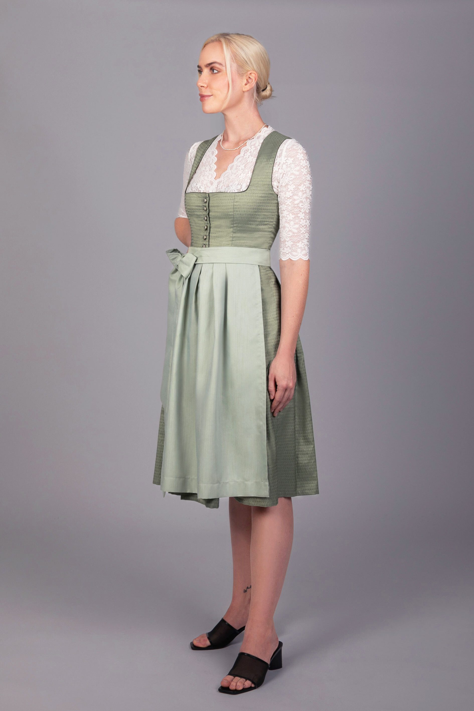 Edelnice Dirndl