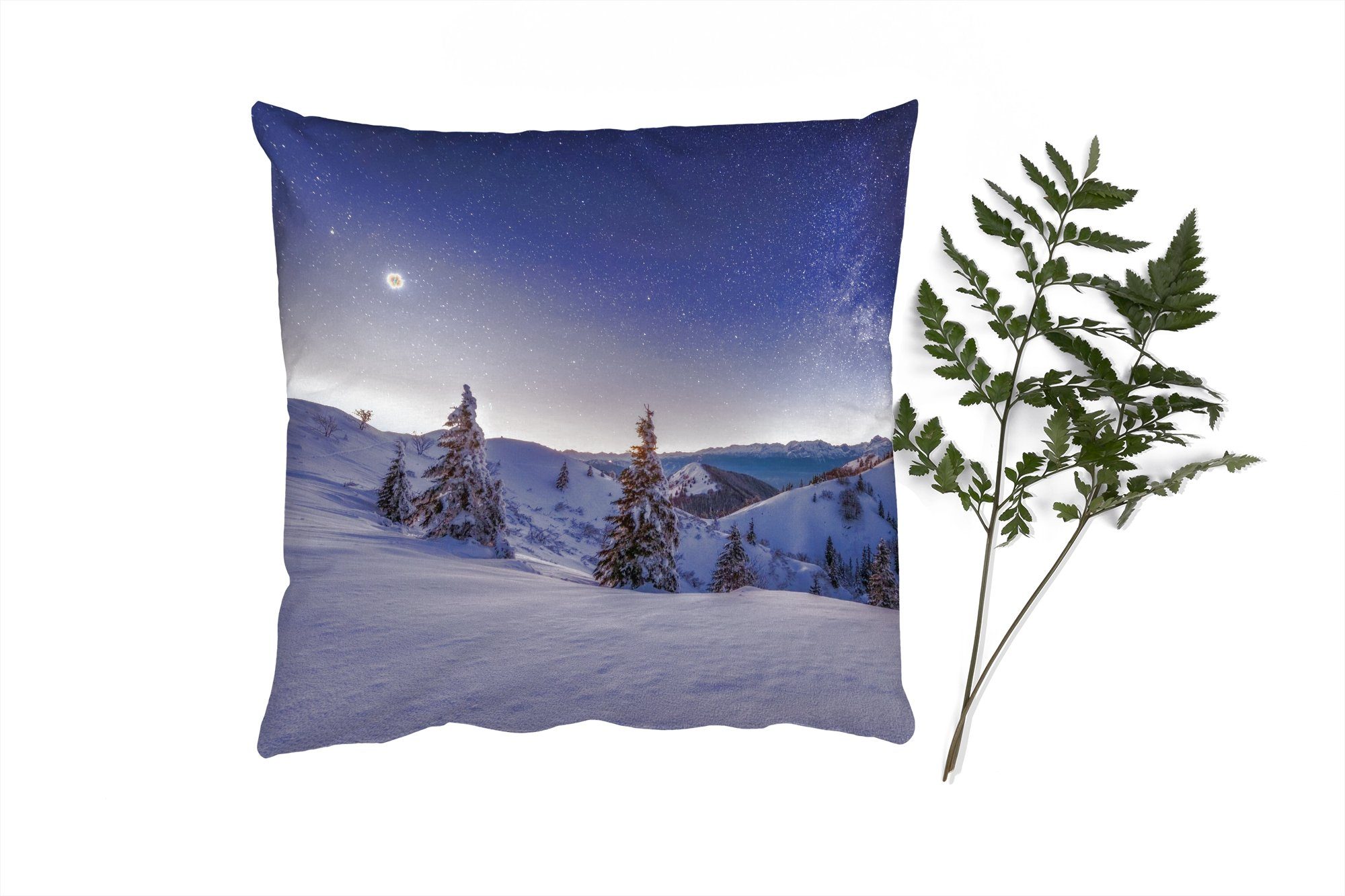 MuchoWow Dekokissen Winter - Schnee - Nacht - Bäume, Zierkissen mit Füllung für Wohzimmer, Schlafzimmer, Deko, Sofakissen