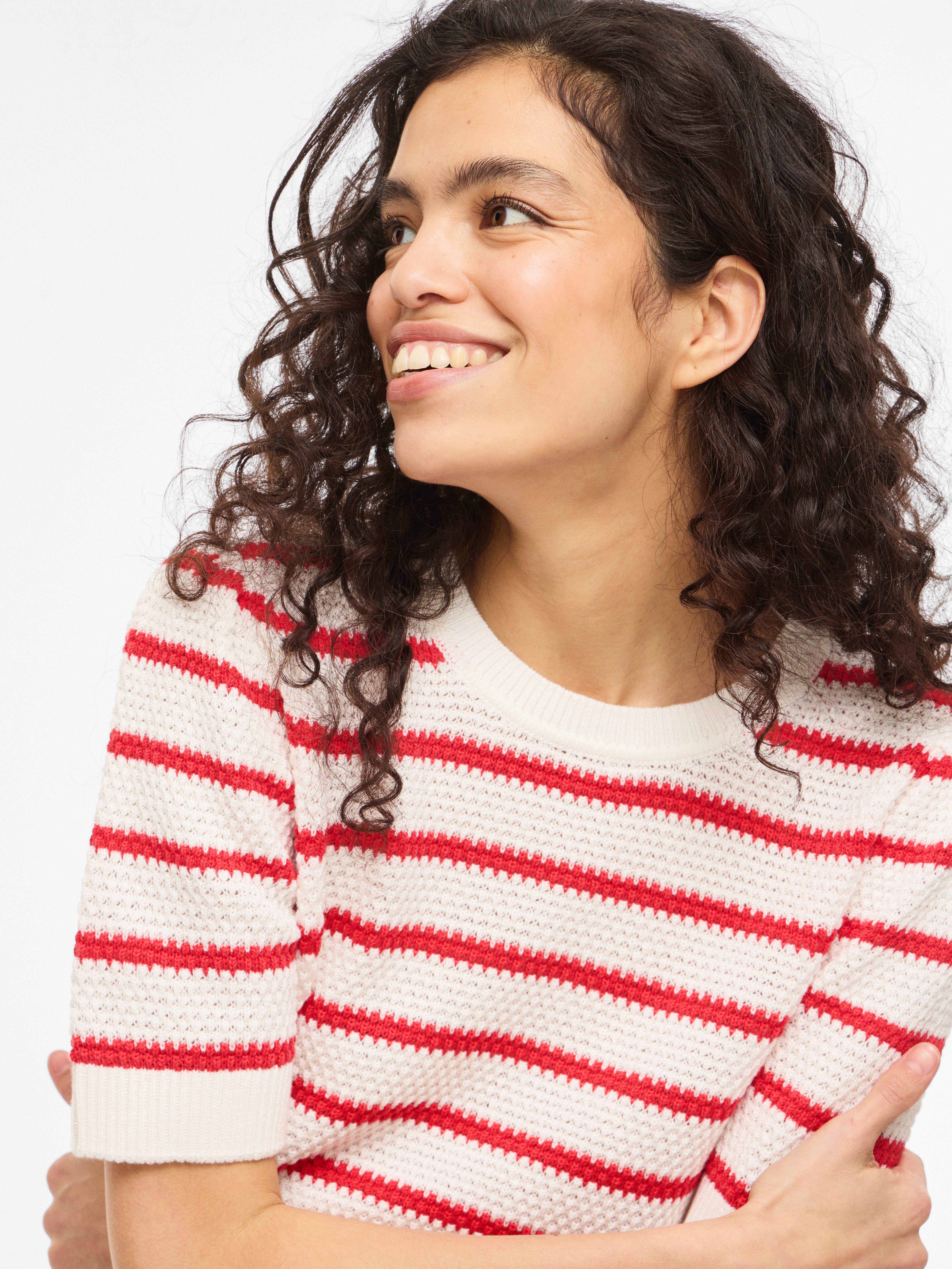 Vila Kurzarmpullover VIDALO O-NECK S/S STRIPE KNIT-NOOS – Bild 3 von 5