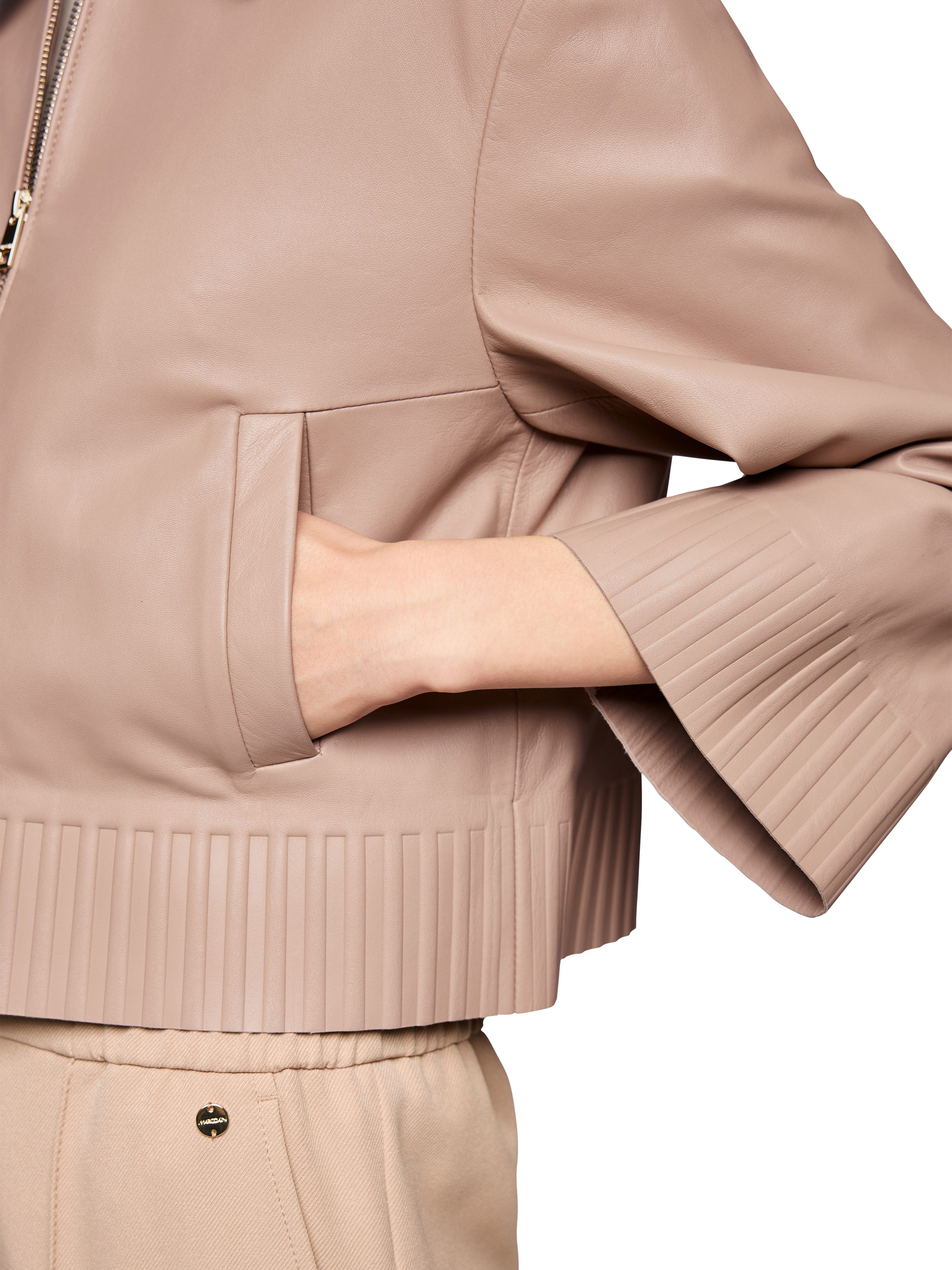 Marc Cain Lederjacke Neutral Affinity Premium Damenmode
