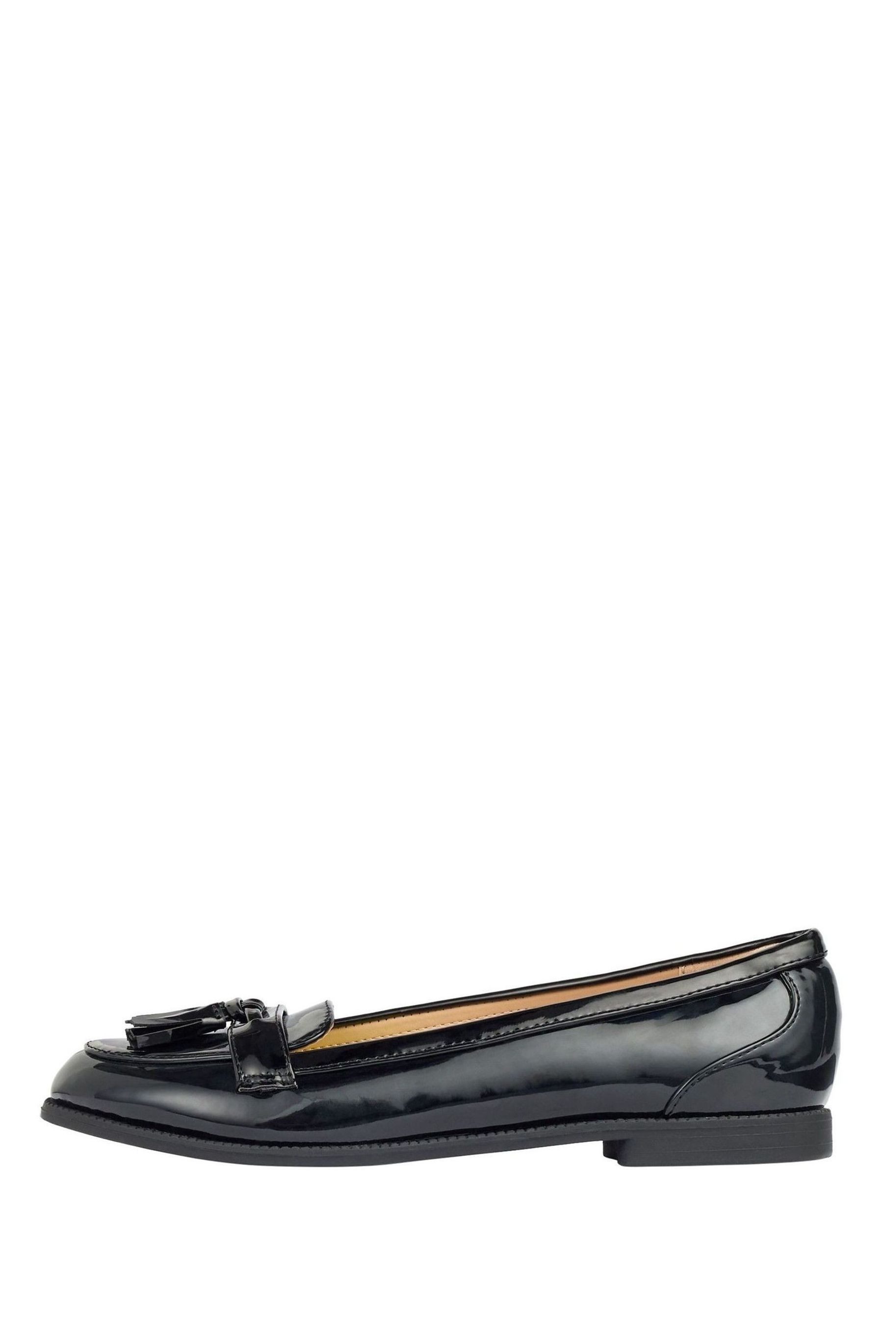 LIPSY Lipsy Loafer in Lackoptik, weit Loafer (1-tlg)
