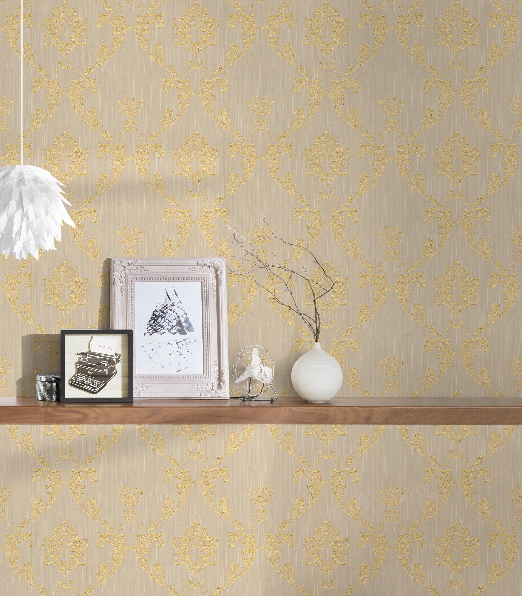 Architects Paper Textiltapete Metallic Silk, Ornament Barock, Tapete glänzend, matt, samtig, gold/hellbeige Barock