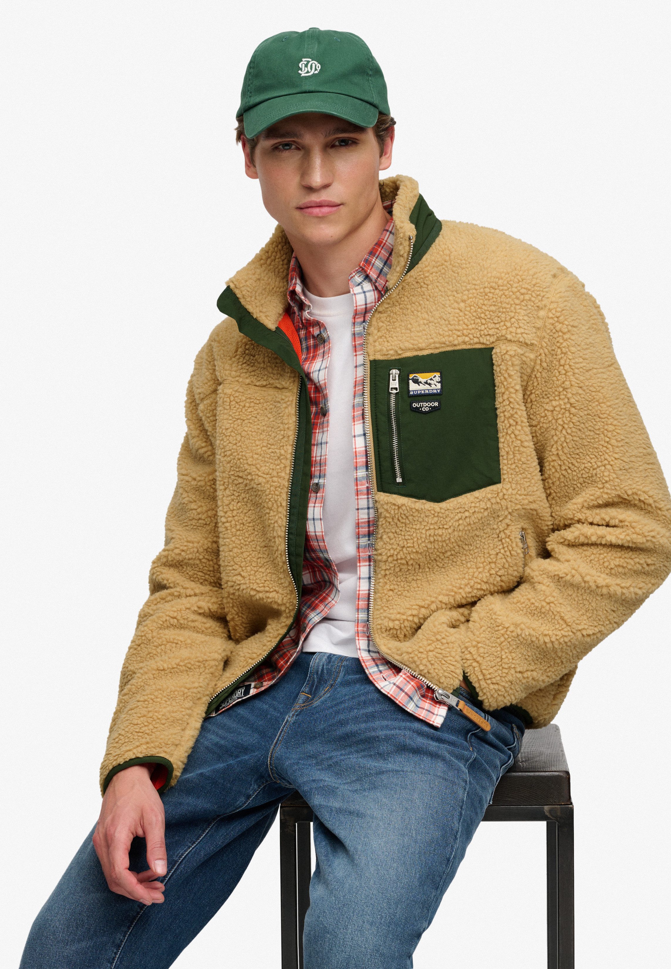 Superdry Sweatjacke MOUNTAIN FULL ZIP FLEECE Relaxed Fit, mit Reißverschluss, aus Fleece