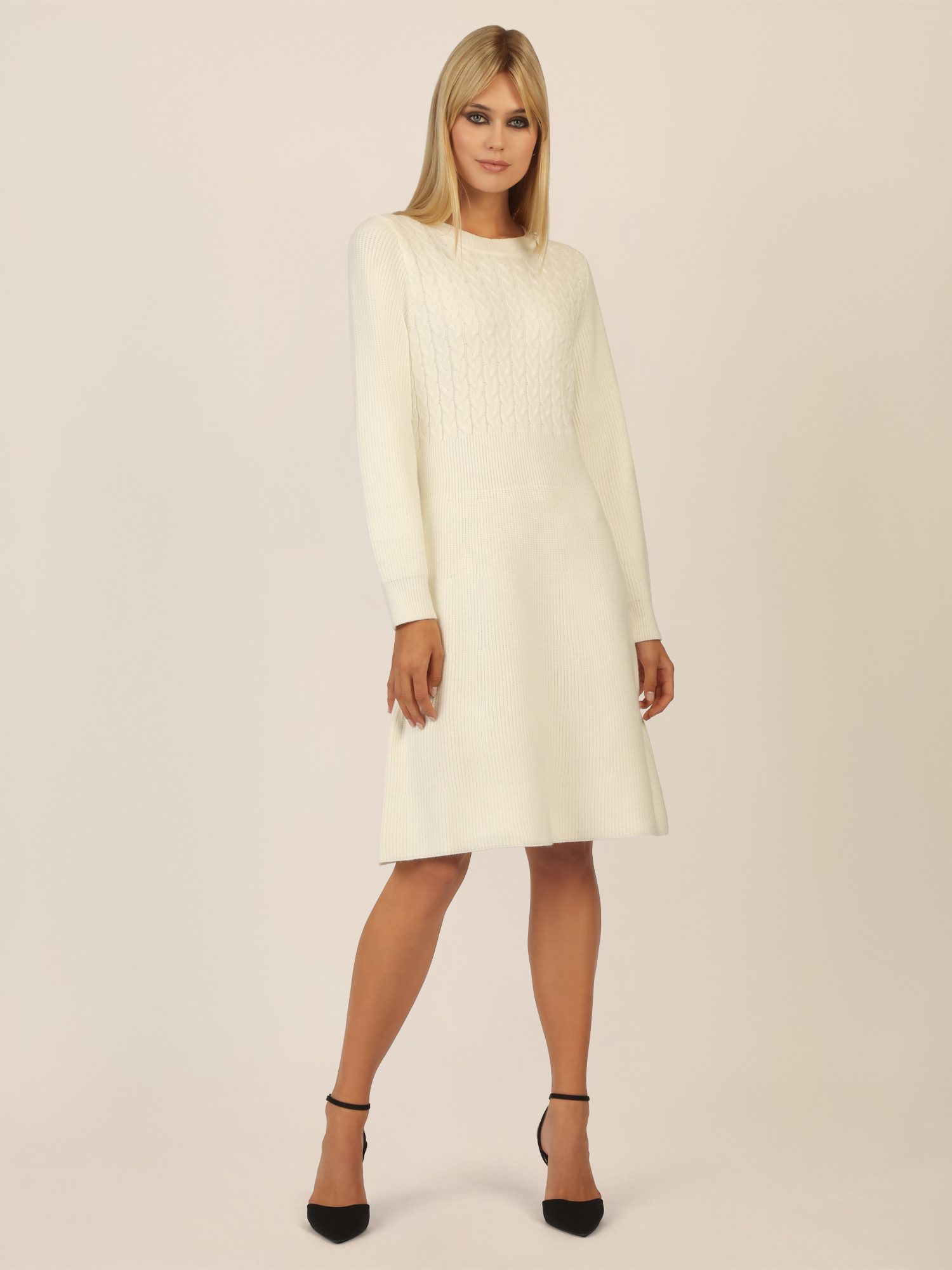 Apart Strickkleid mit Zopfmuster günstig online kaufen