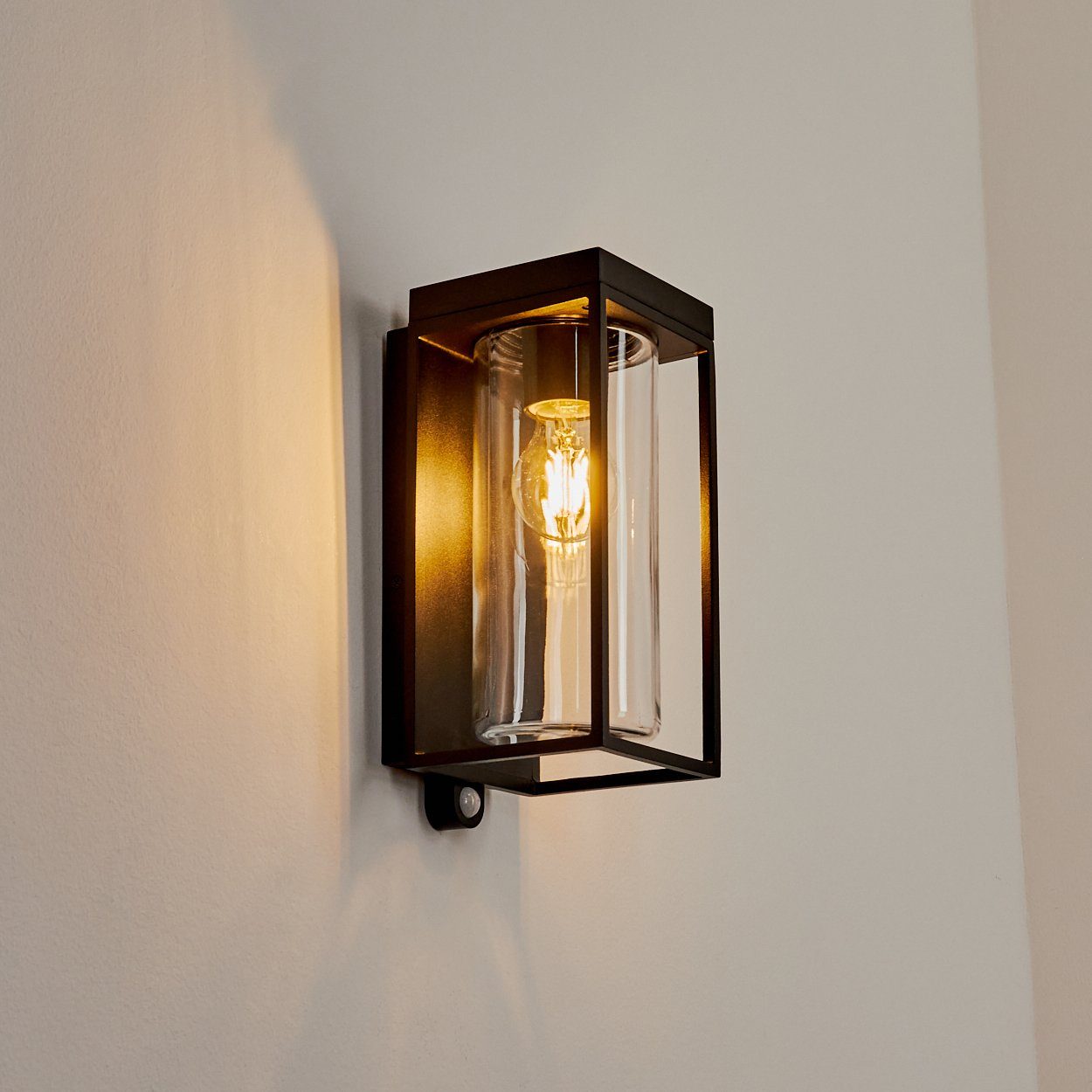 Bewegungsmelder Schwarz/Klar), Kelvin, 200 Lumen 2700 Solarpanel, Außen-Wandleuchte Außenleuchte u. LED, m. Wandlampe Leuchtmittel, »Besana« Metall/Glas aus hofstein ohne in