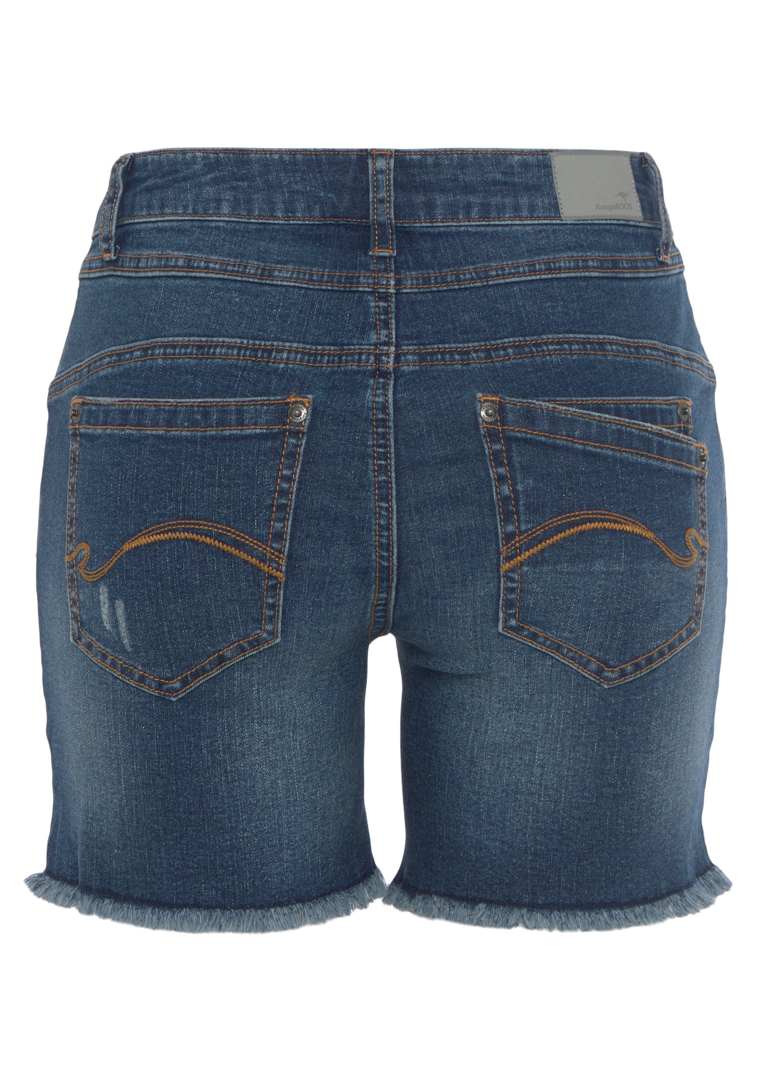 KangaROOS Jeanshotpants kurze Schnittform, mit Destroyed-Effekten, klassische Leibhöhe